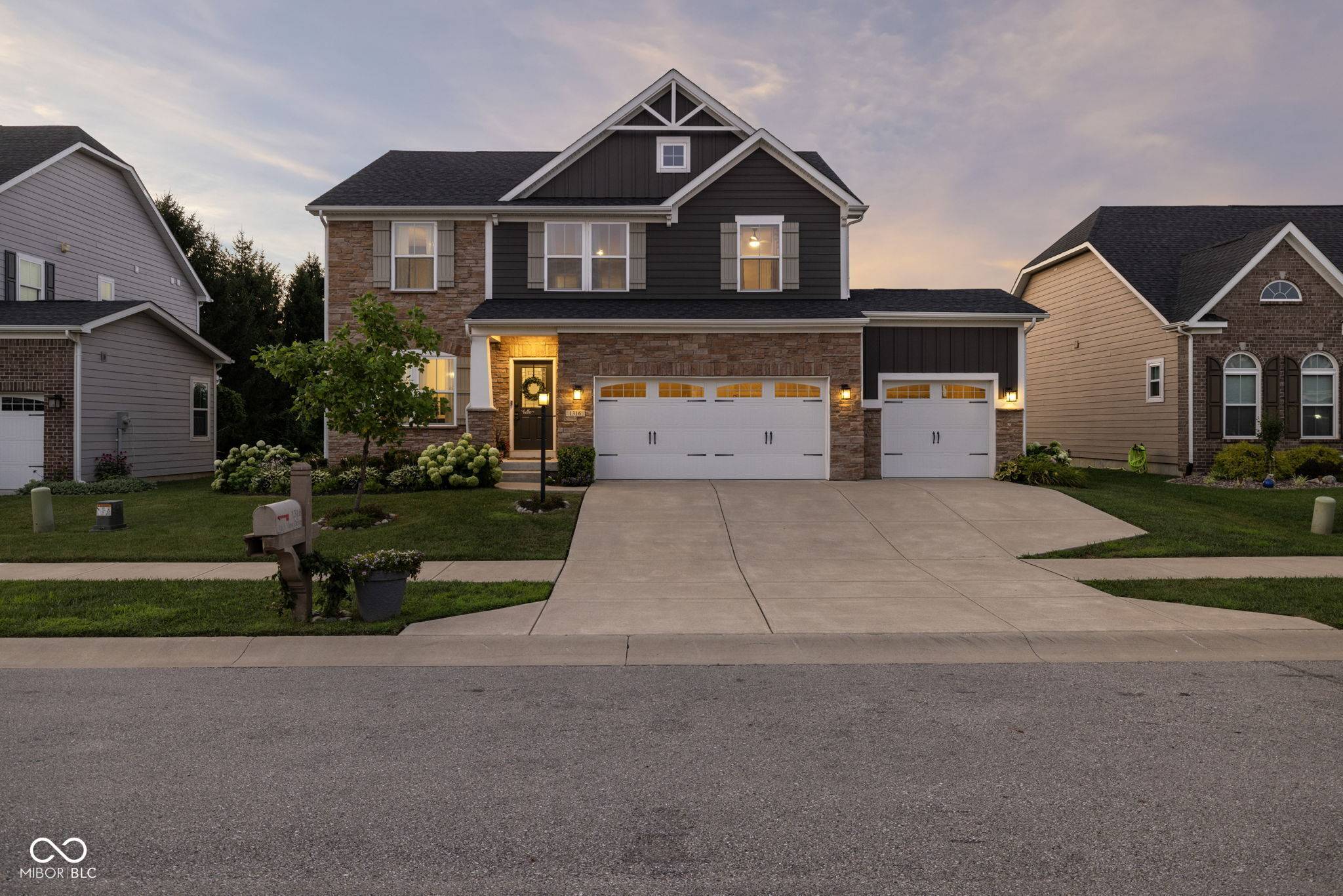 Westfield, IN 46074,1316 Jack View DR