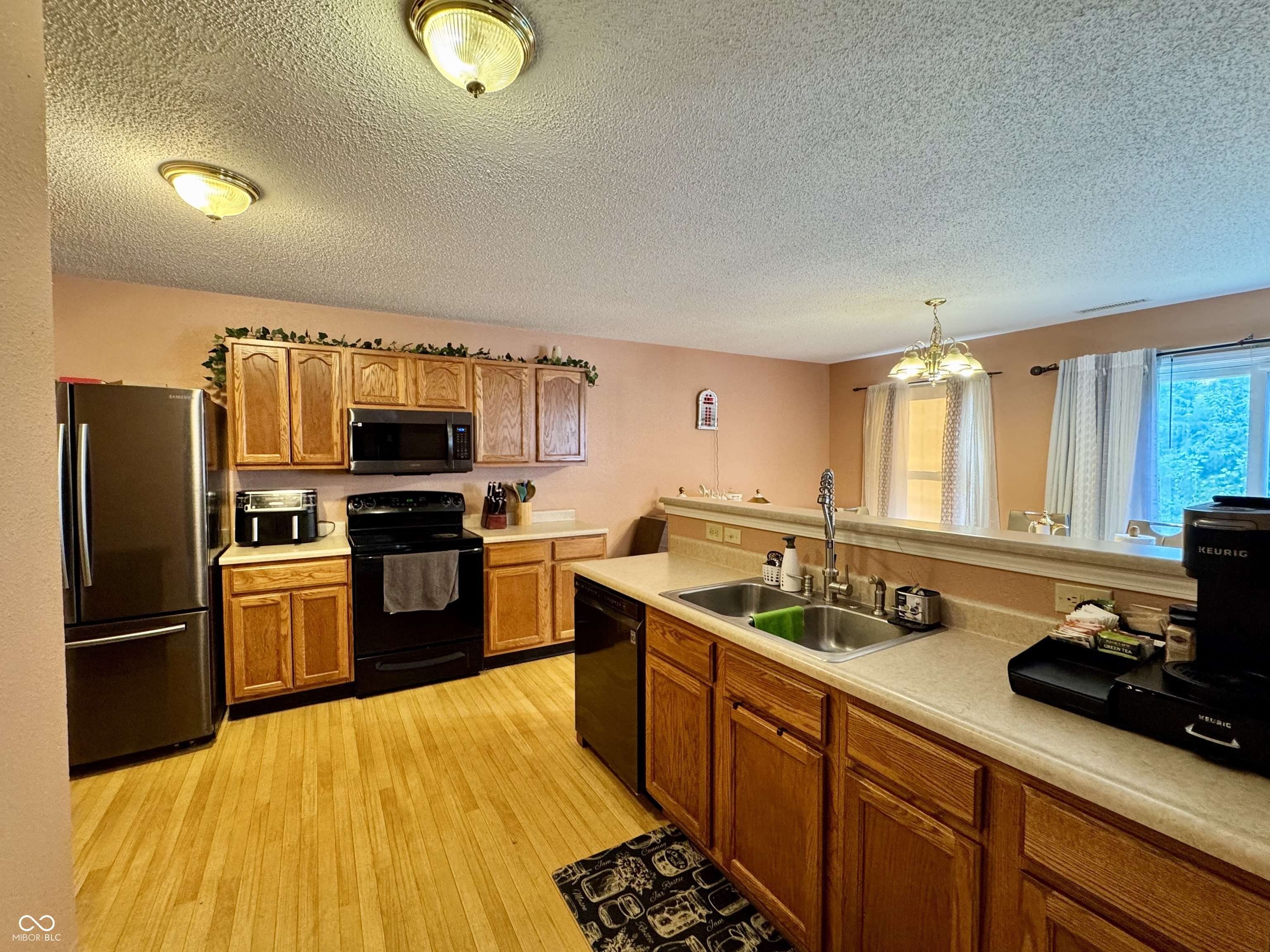 Indianapolis, IN 46231,1806 Blackmore DR