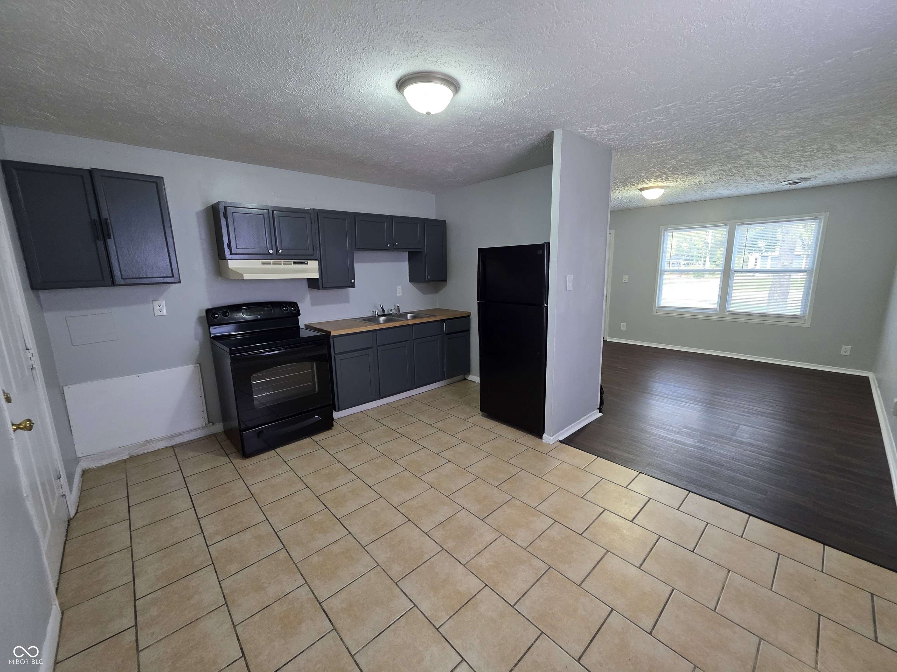 Indianapolis, IN 46218,5313 E 33rd ST