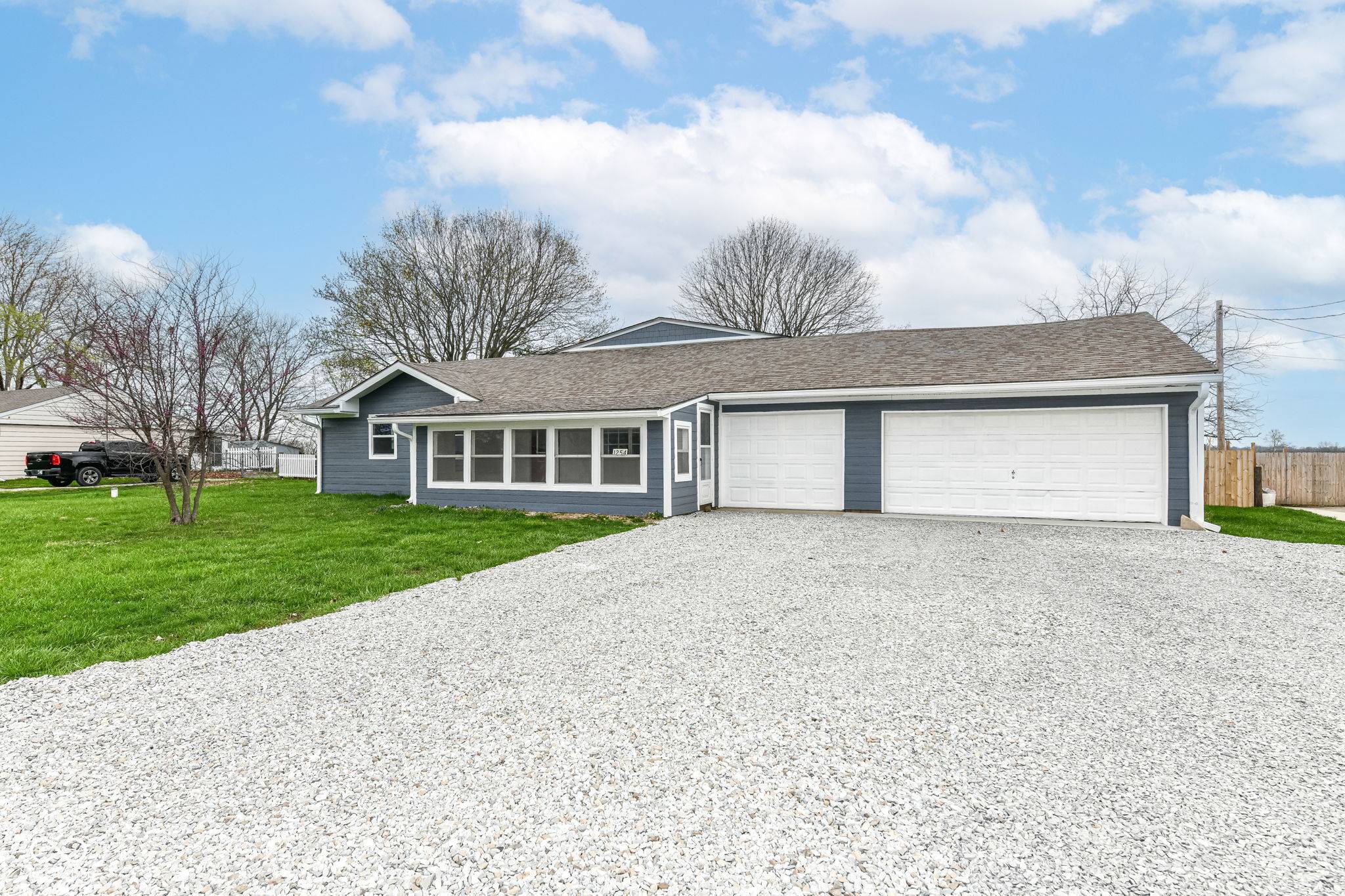 Greenfield, IN 46140,1254 E 400 N