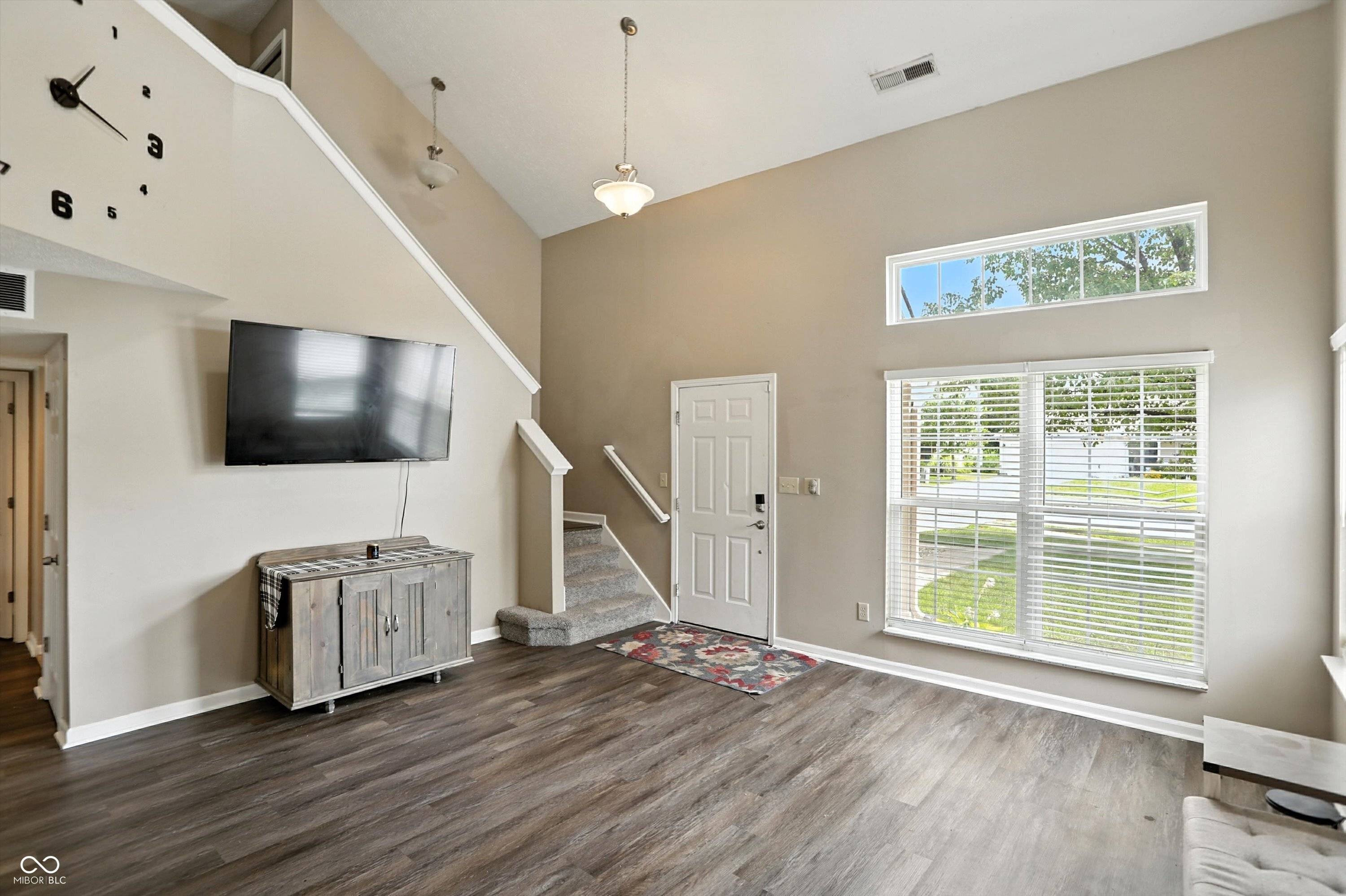 Indianapolis, IN 46239,8155 Chesterhill WAY