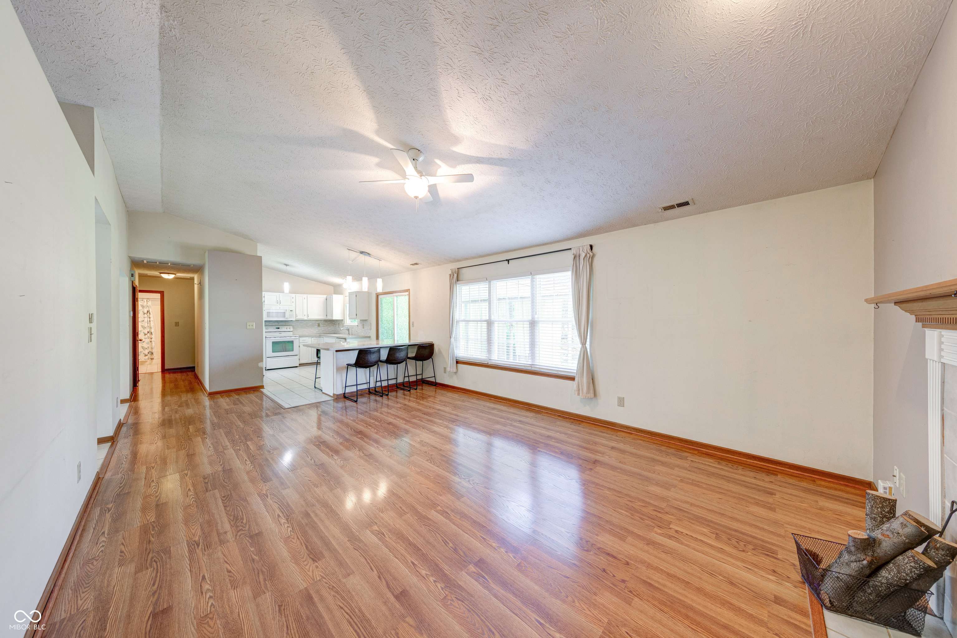Indianapolis, IN 46254,5950 Petersburg DR