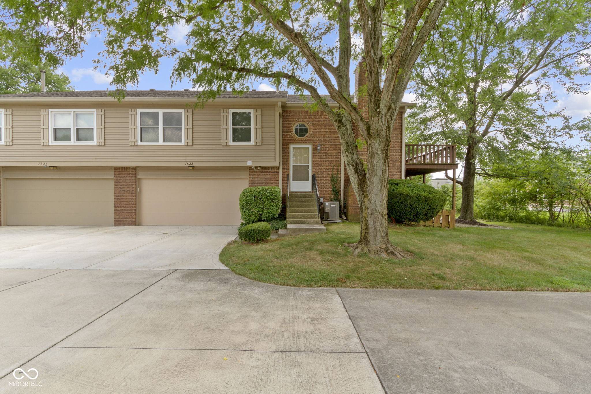 Indianapolis, IN 46256,7622 Castleton Farms W DR