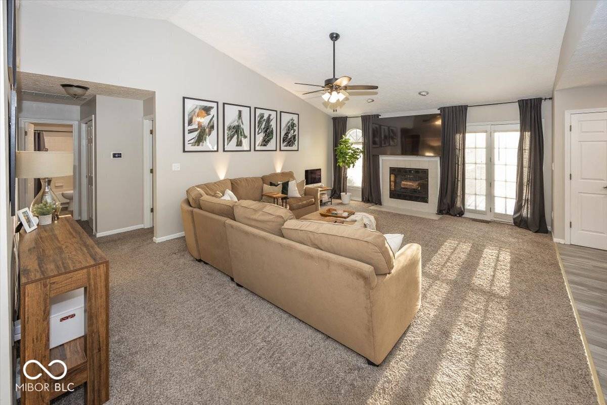 Indianapolis, IN 46236,7118 White Oak TRL