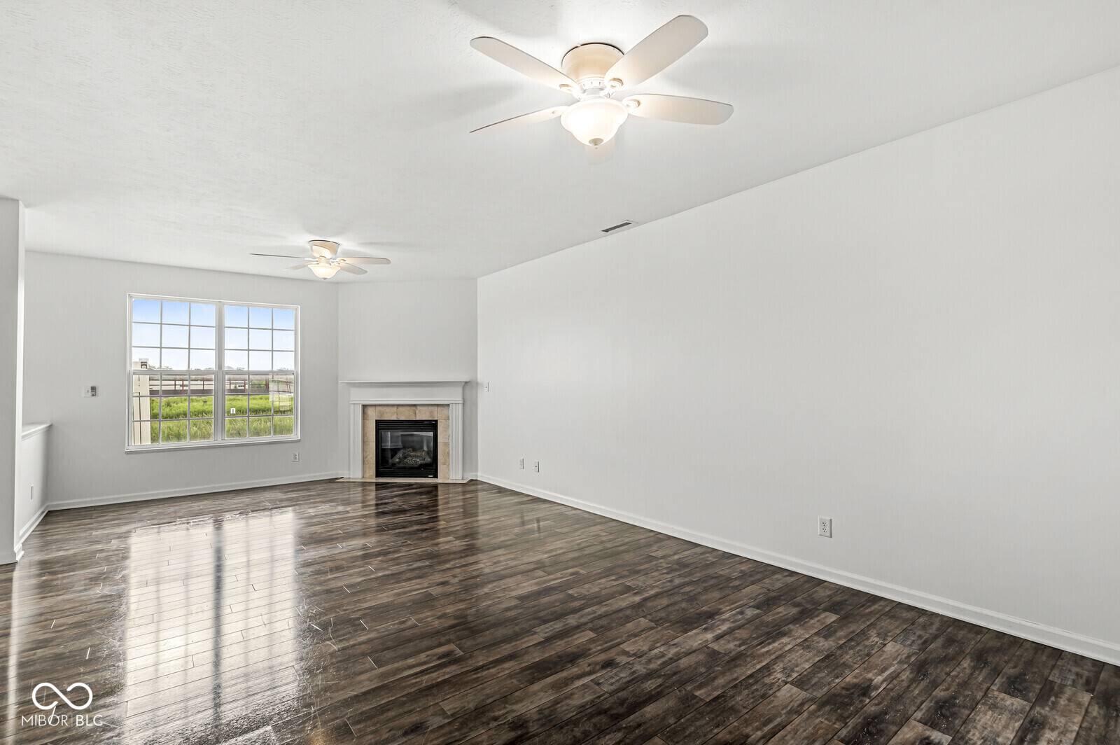 Westfield, IN 46074,16323 Meadowlands LN