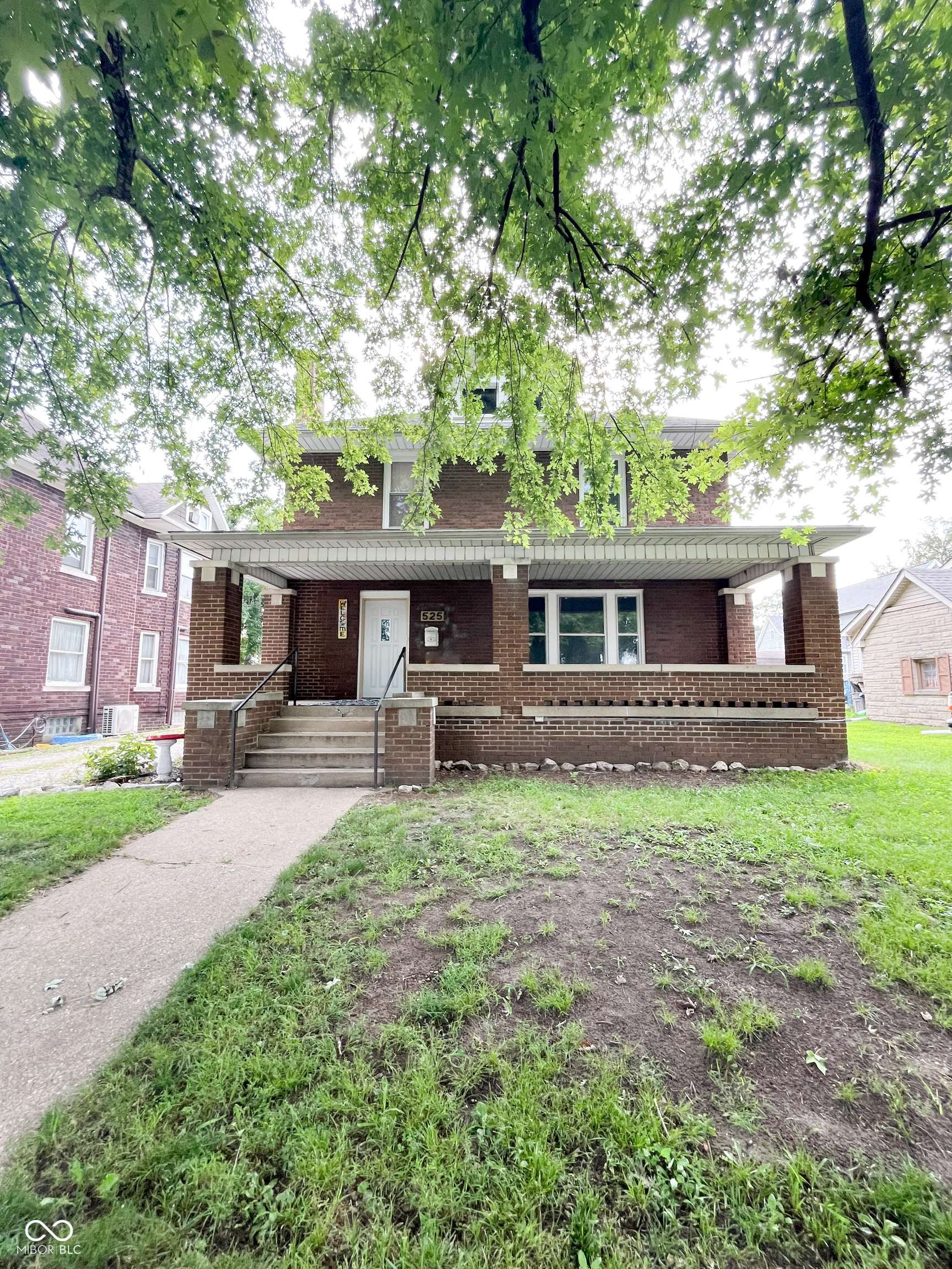 Clinton, IN 47842,525 S 4th ST