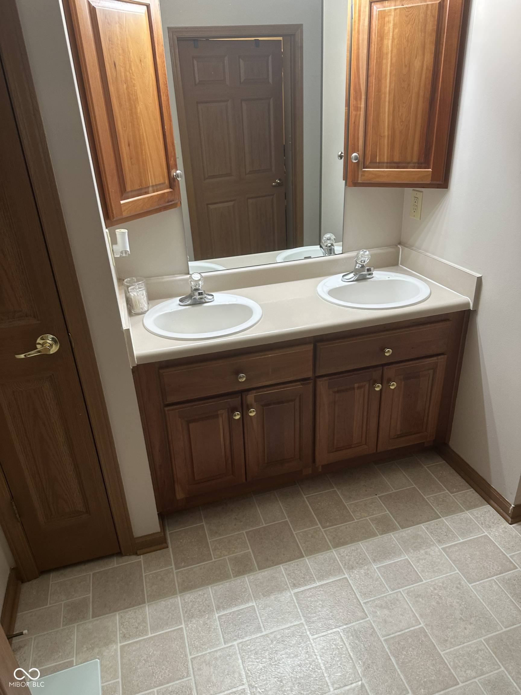 Indianapolis, IN 46229,2173 Harvest Moon DR