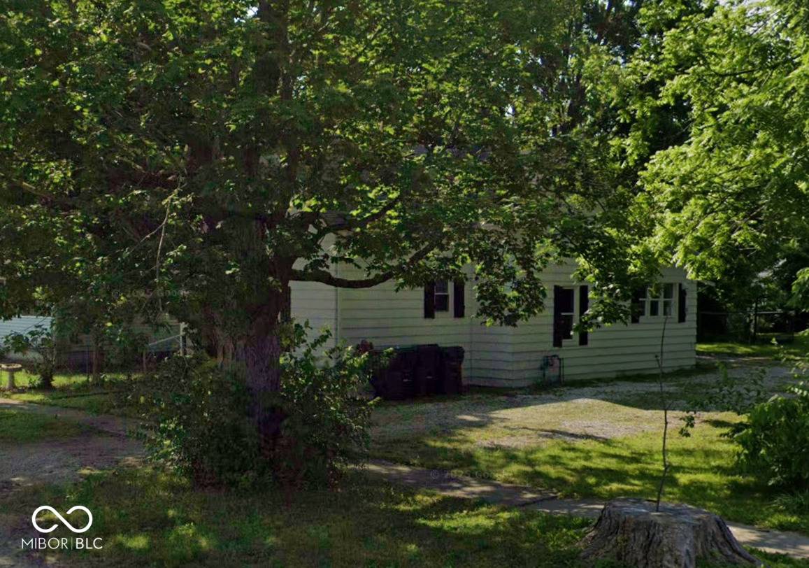 Greenwood, IN 46143,541 Forest AVE