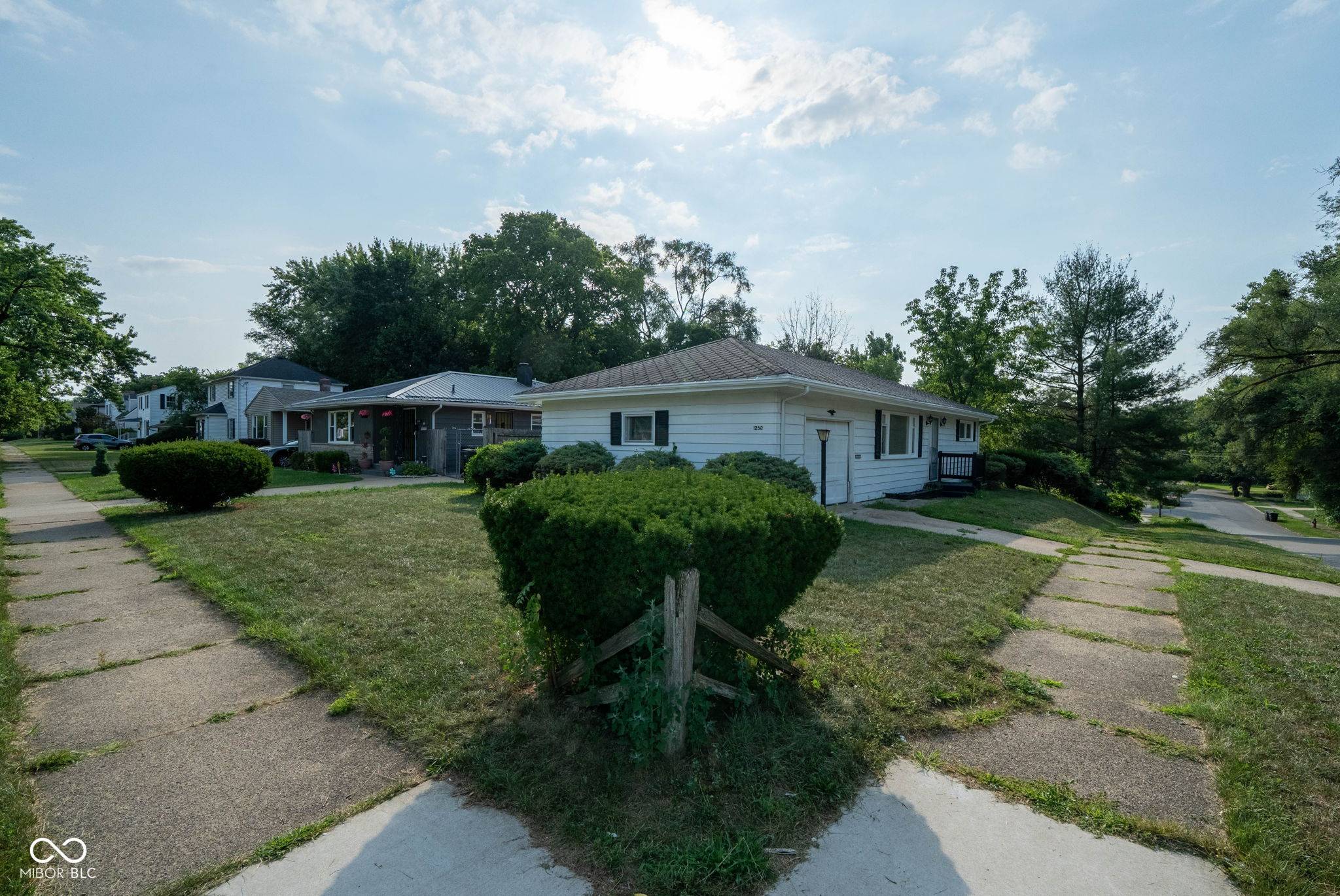 South Bend, IN 46616,1250 Woodlawn BLVD