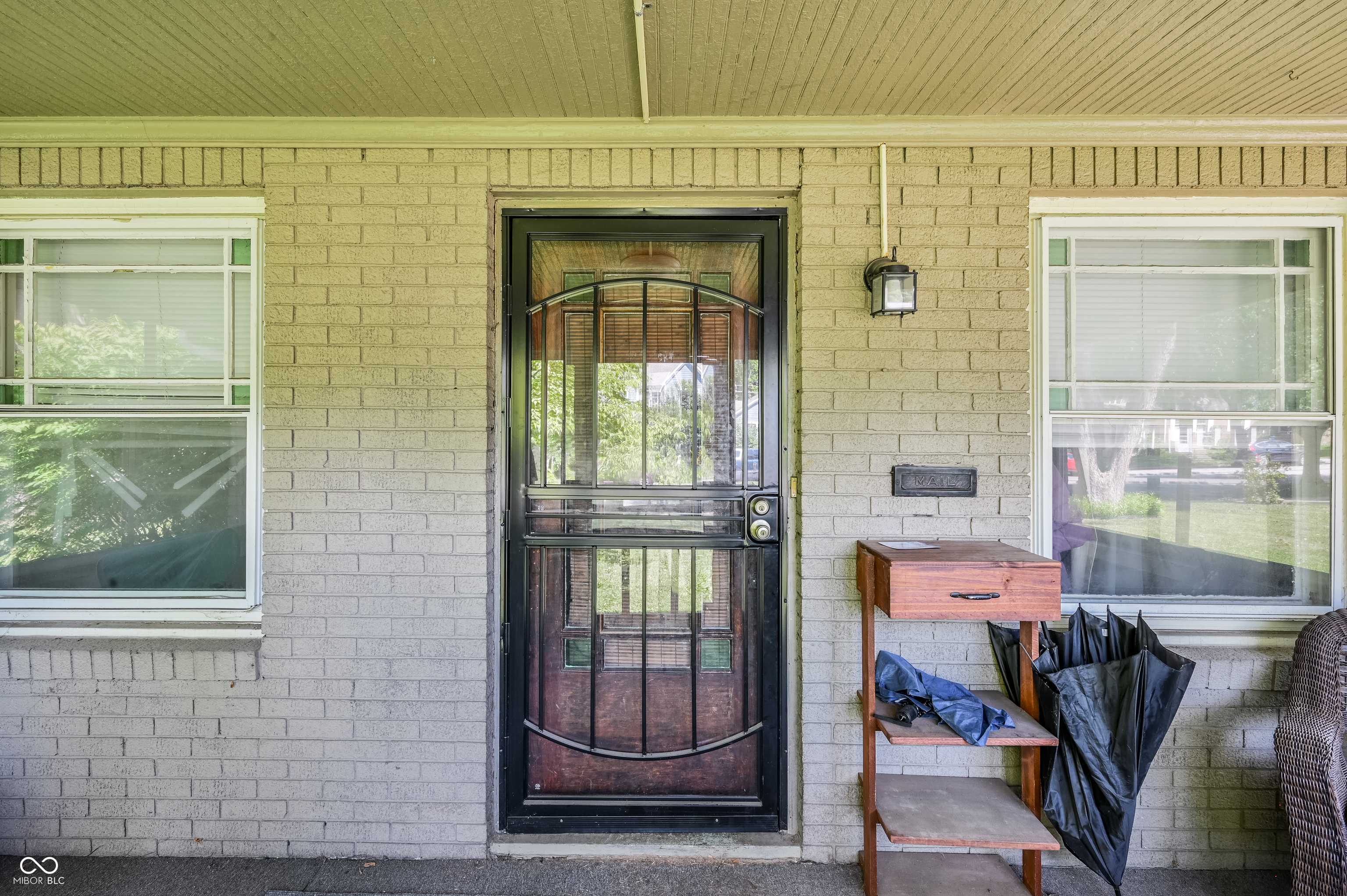 Indianapolis, IN 46220,5515 N College AVE