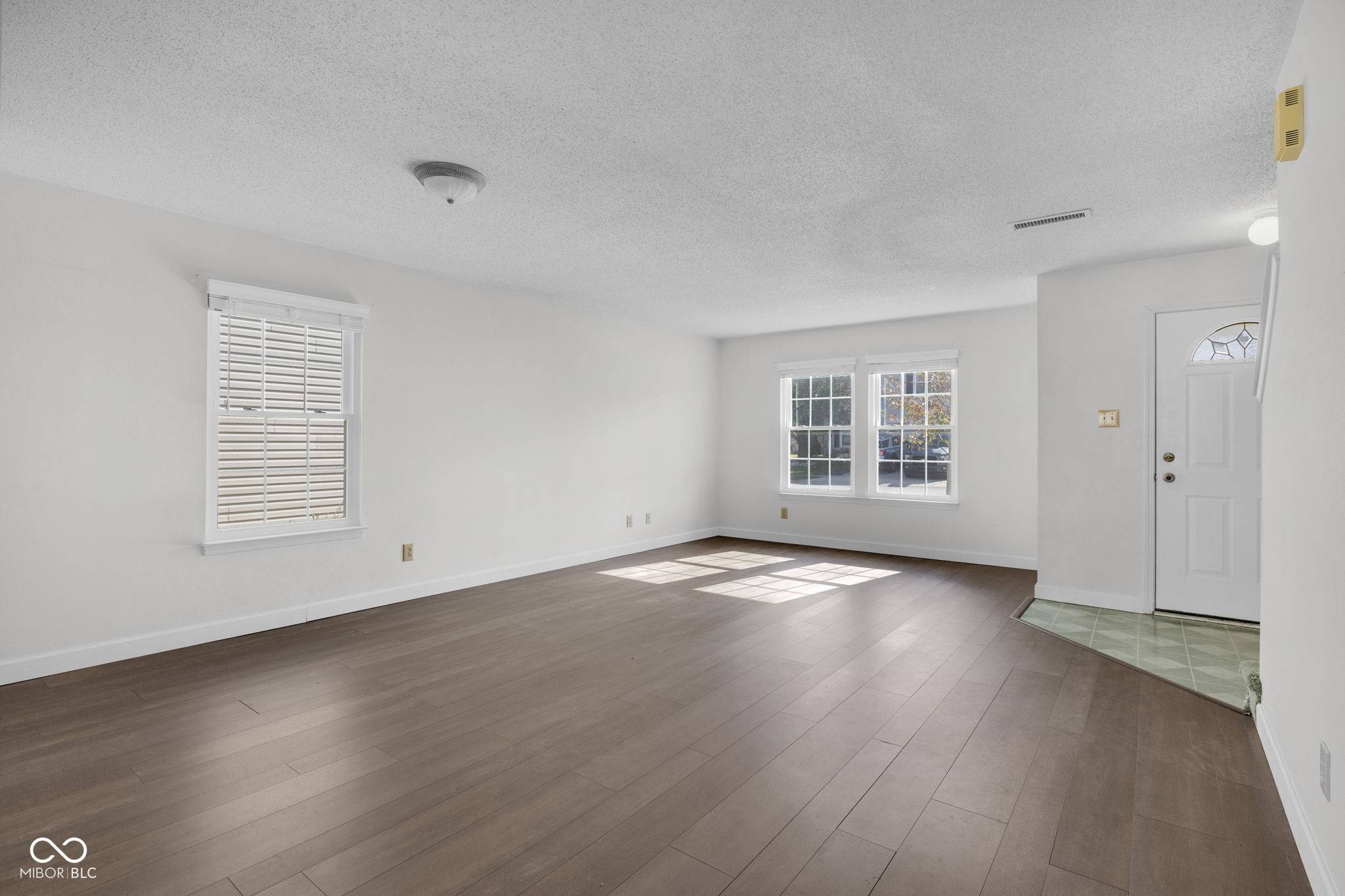 Greenwood, IN 46143,350 Sunburst LN