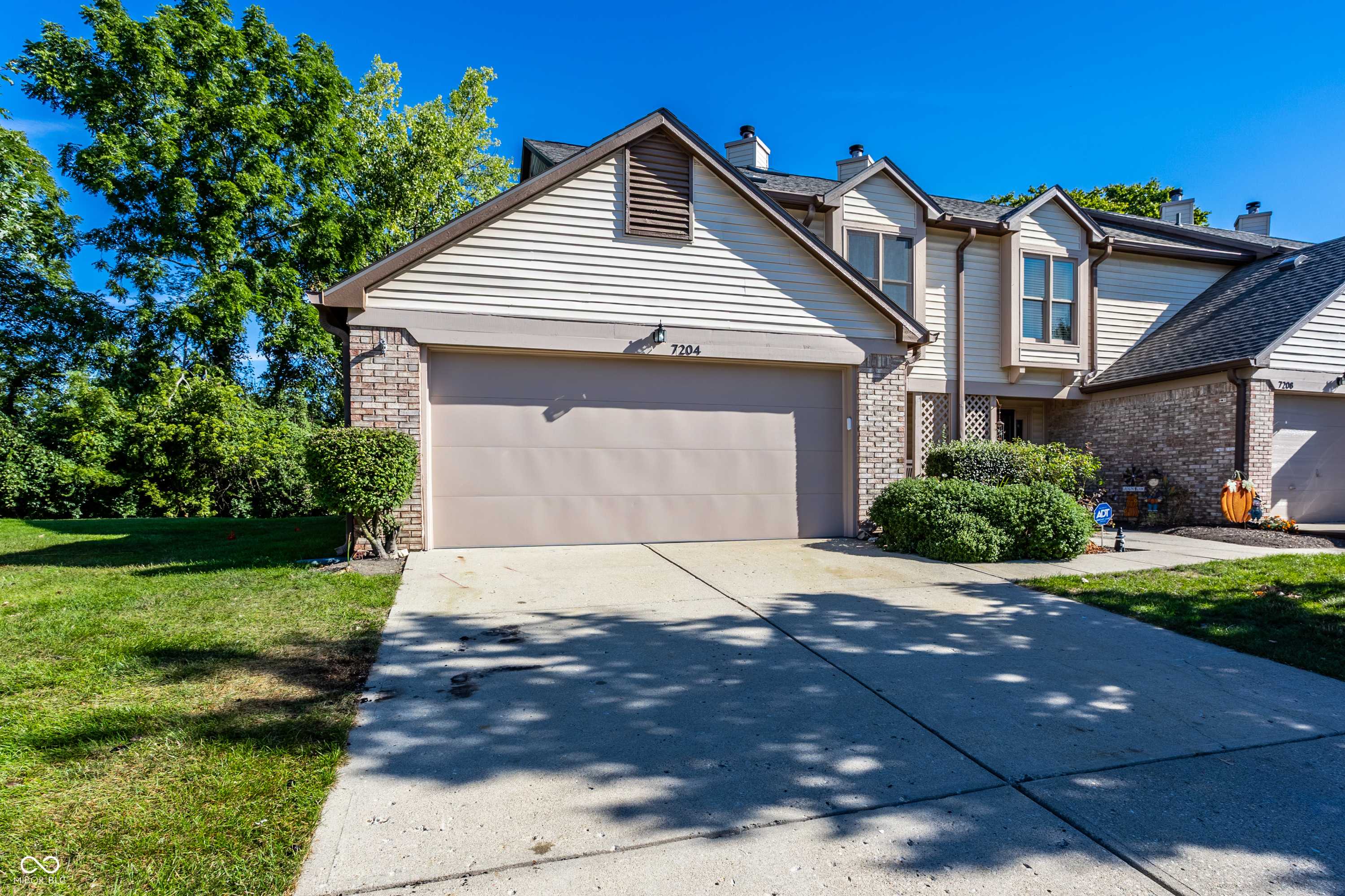 Indianapolis, IN 46250,7204 Long Boat DR