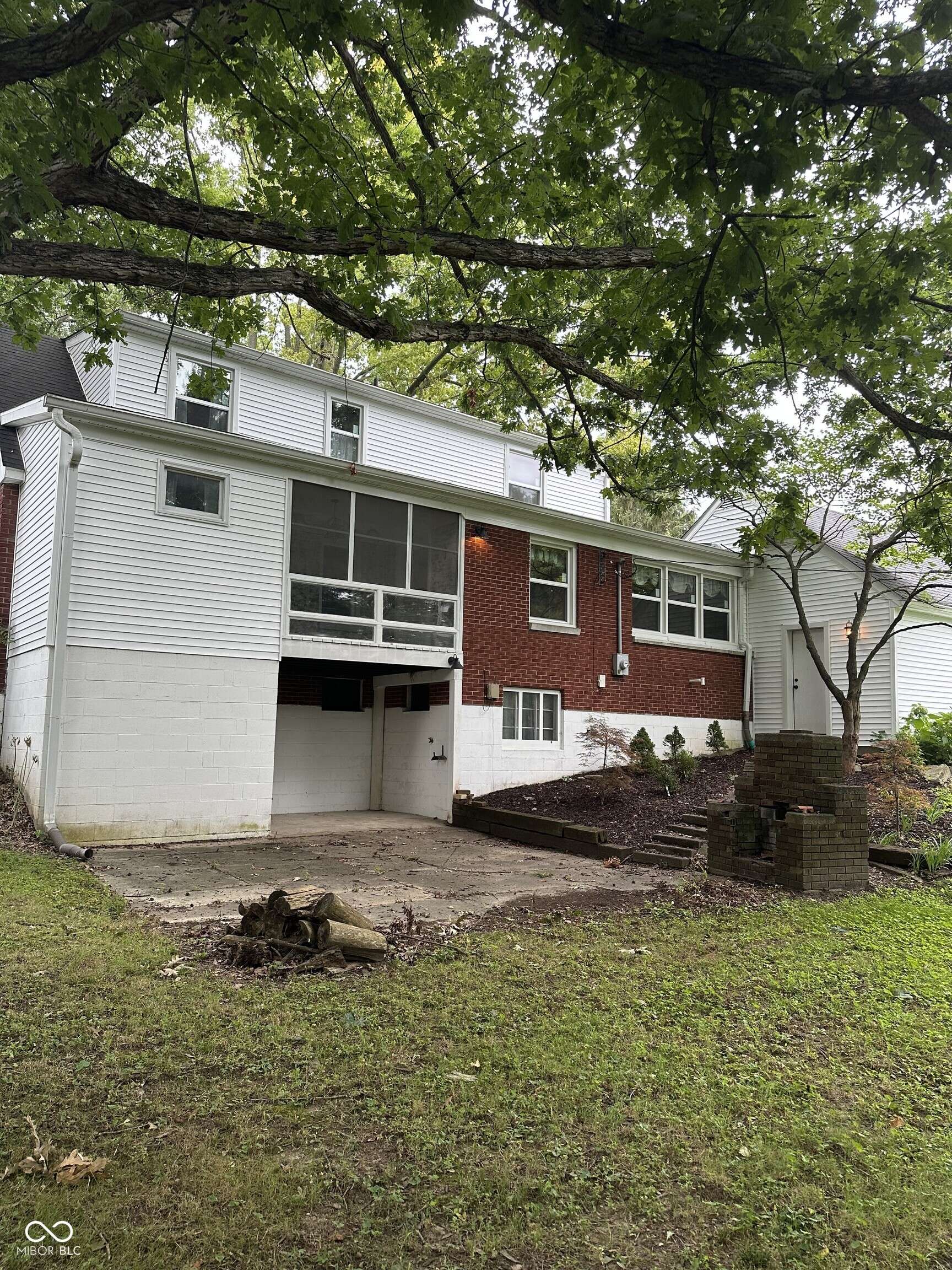 Greencastle, IN 46135,707 Highridge AVE