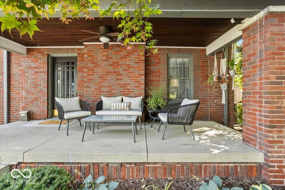 Indianapolis, IN 46205,615 E 49th ST