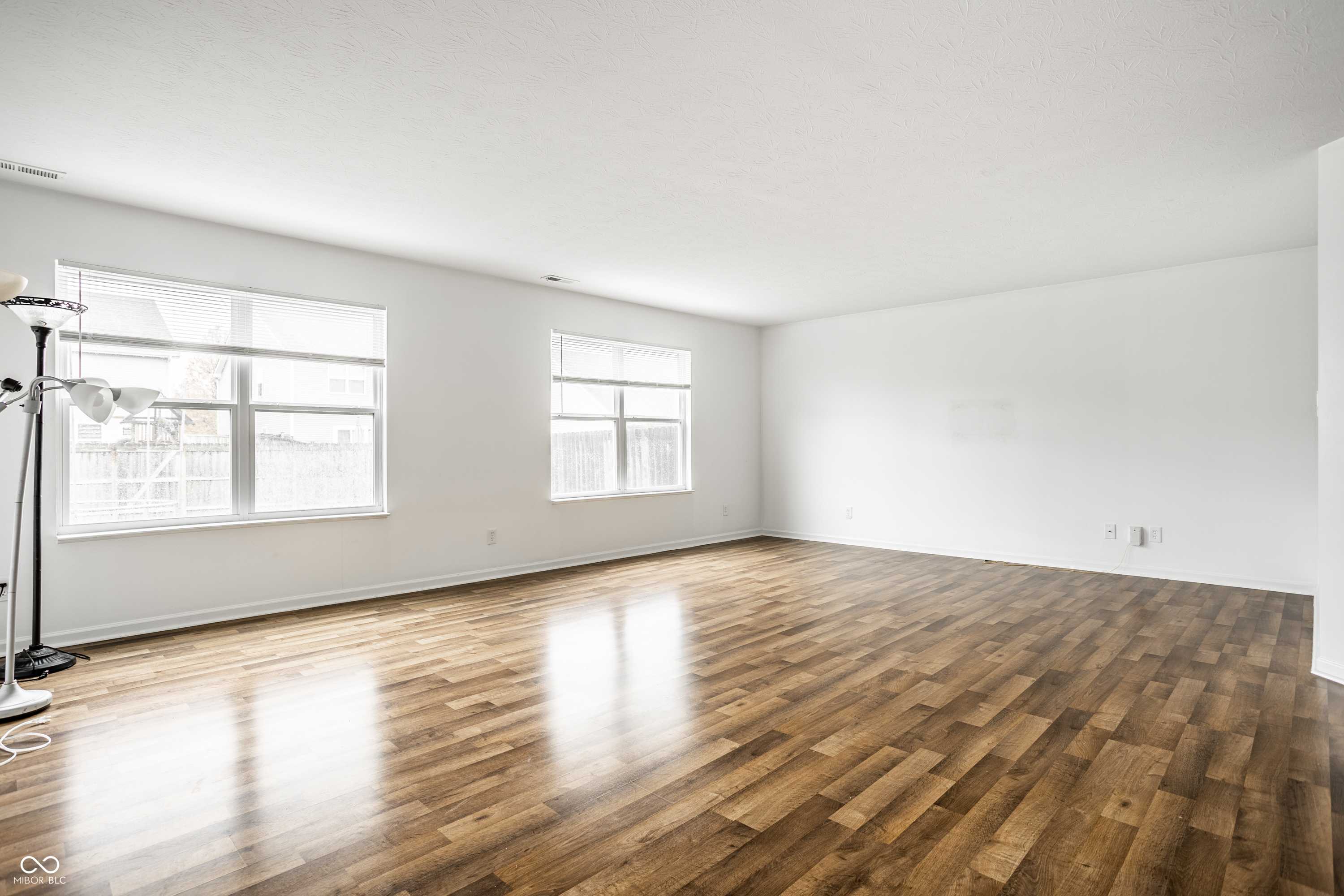 Westfield, IN 46074,963 Retford DR