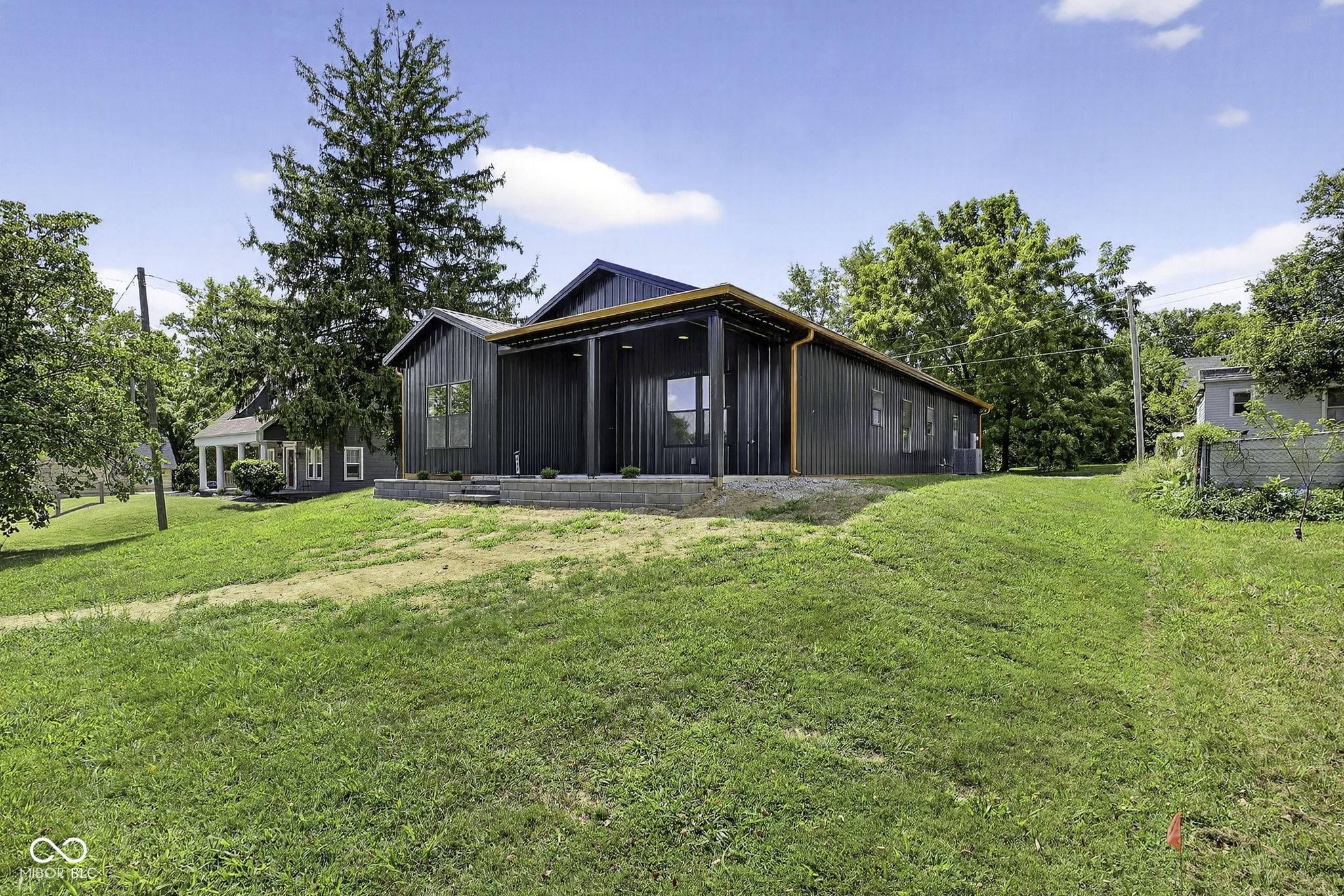 Brazil, IN 47834,418 N Forest AVE