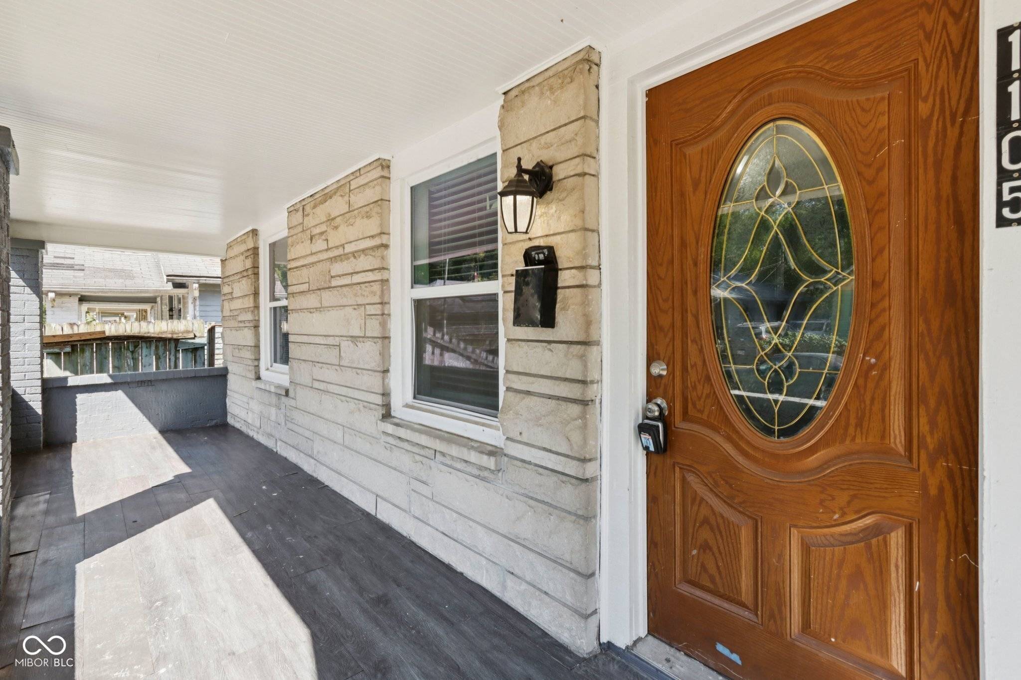 Indianapolis, IN 46222,1105 Winfield AVE