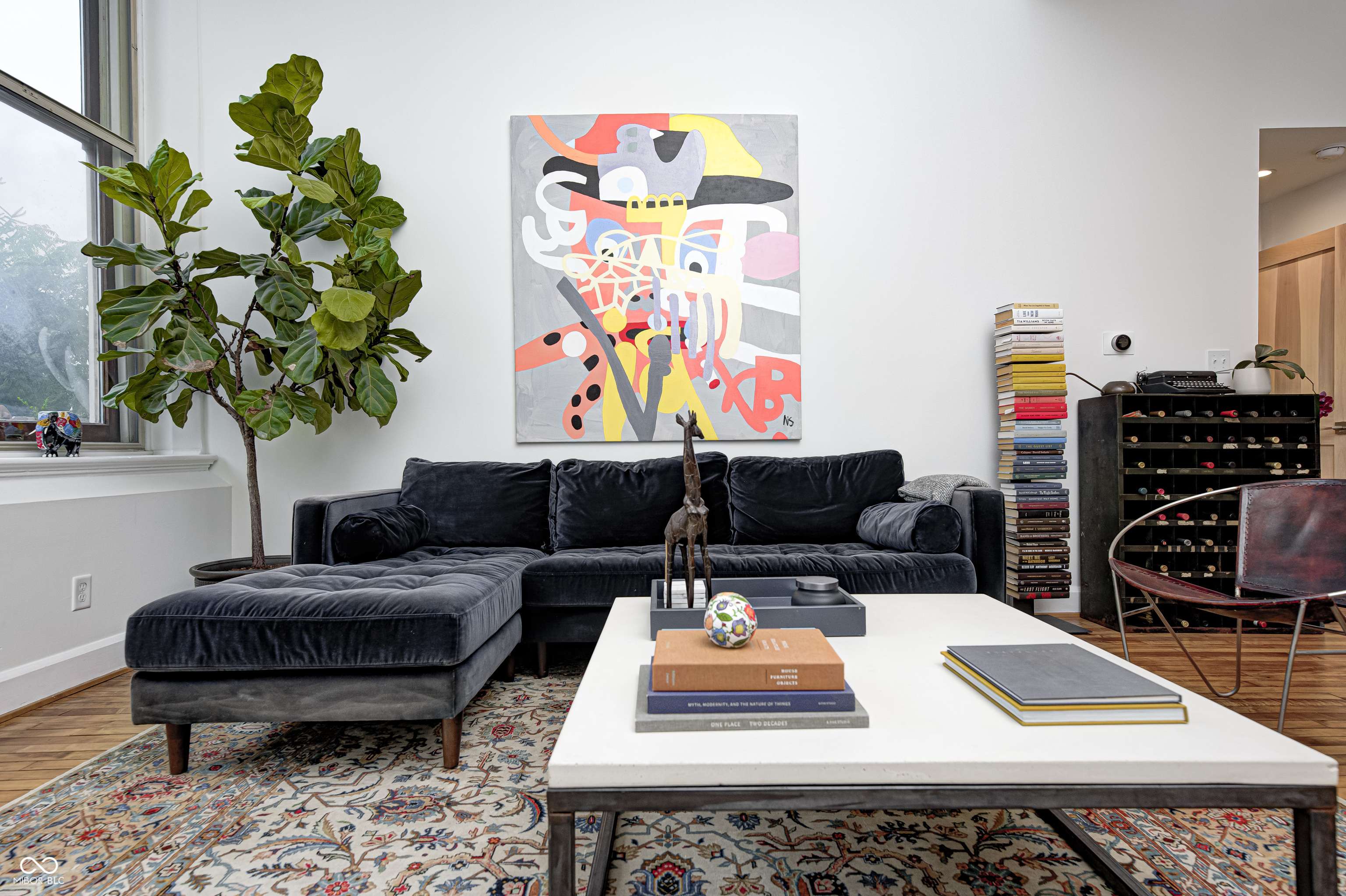 Indianapolis, IN 46203,927 Noble ST #3