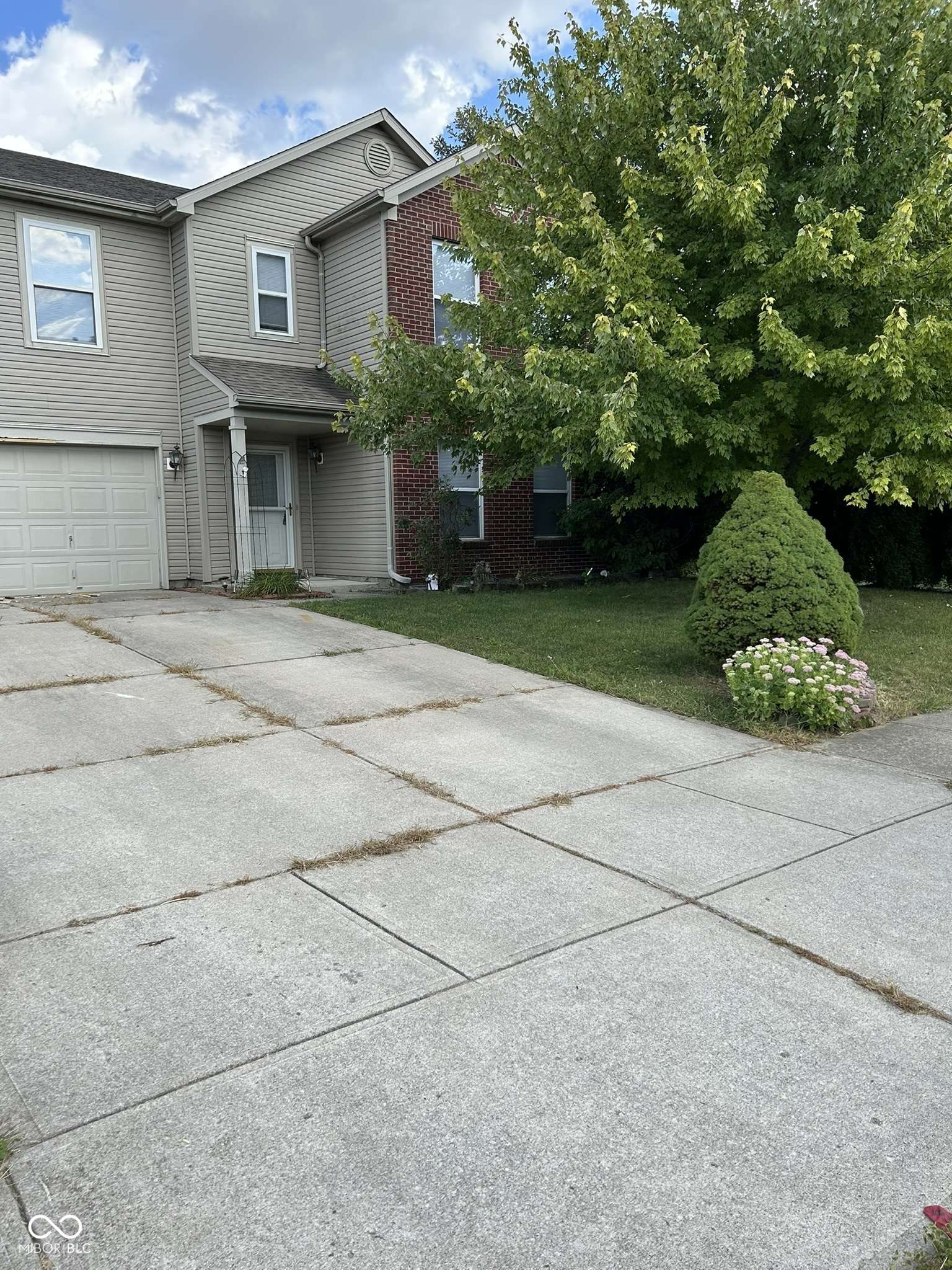 Fishers, IN 46038,14229 Weeping Cherry DR