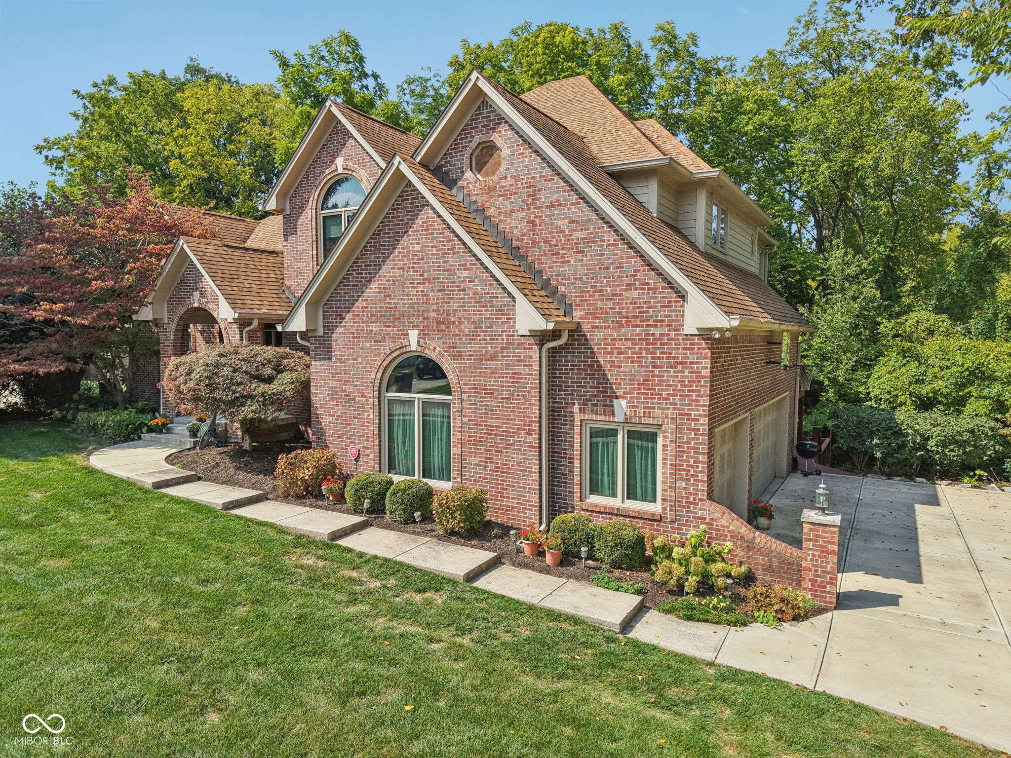 Indianapolis, IN 46217,8868 Classic View DR