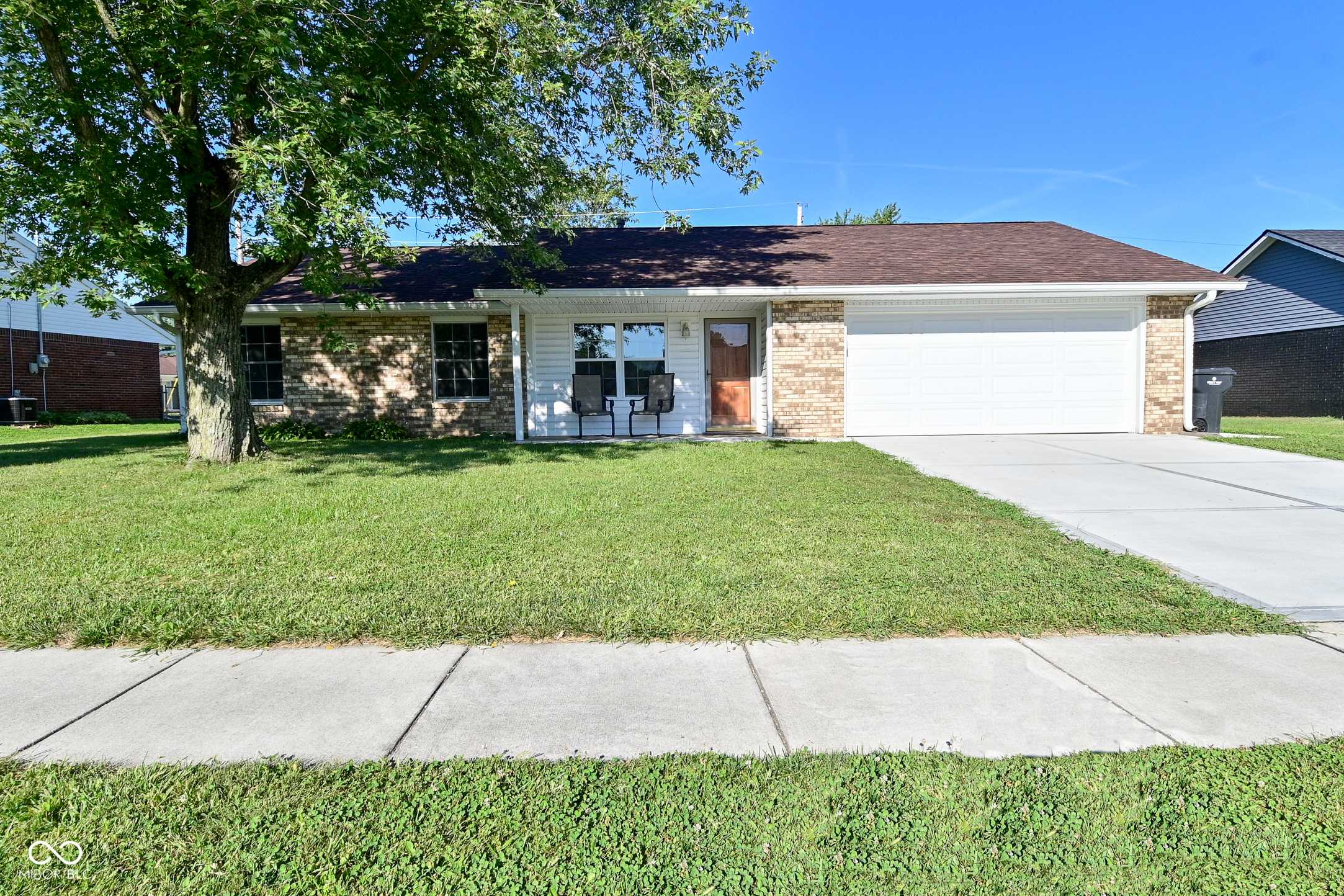 Whiteland, IN 46184,180 Briar Hill DR