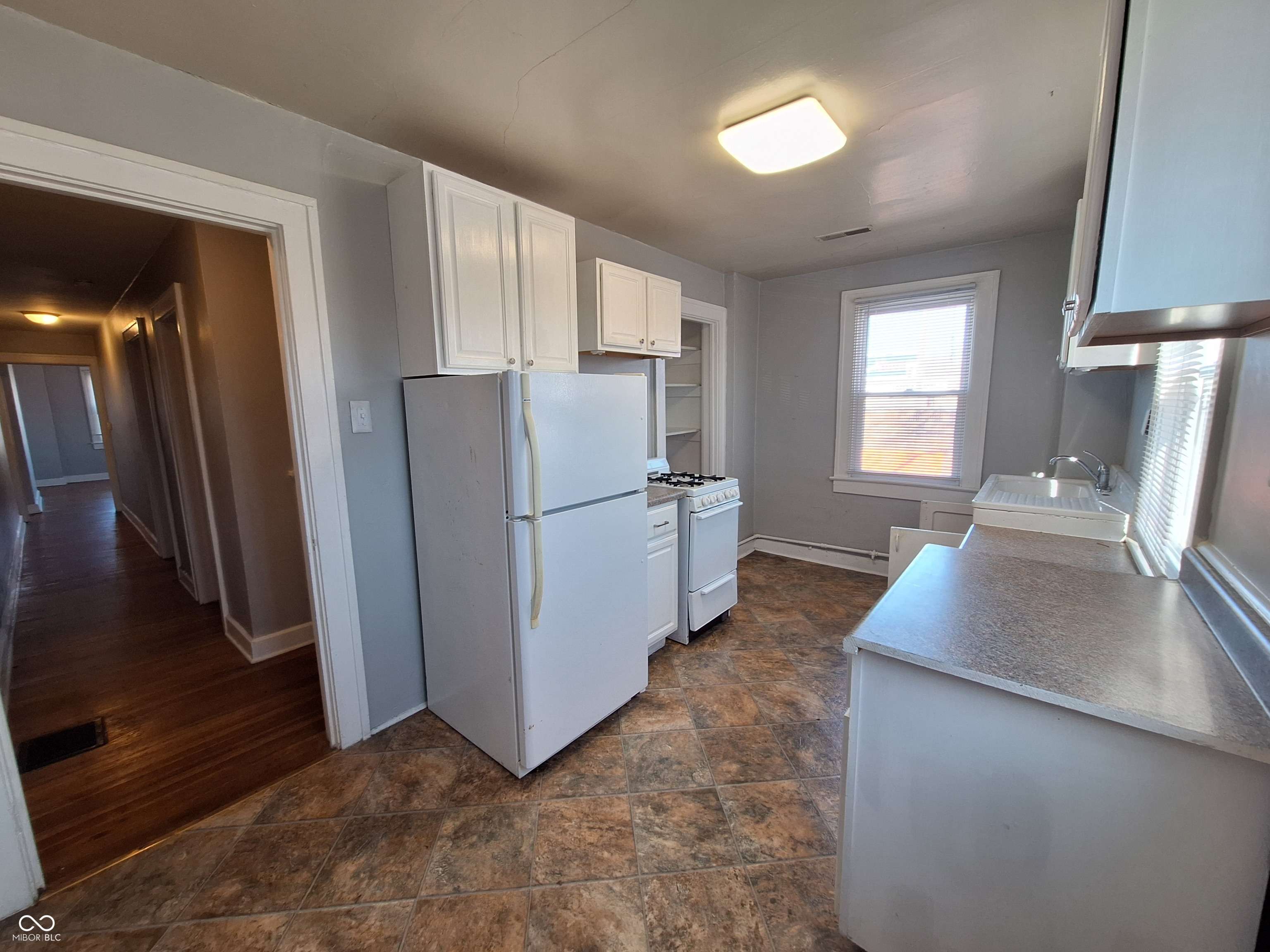 Indianapolis, IN 46205,4843 N College AVE #4843 1/2