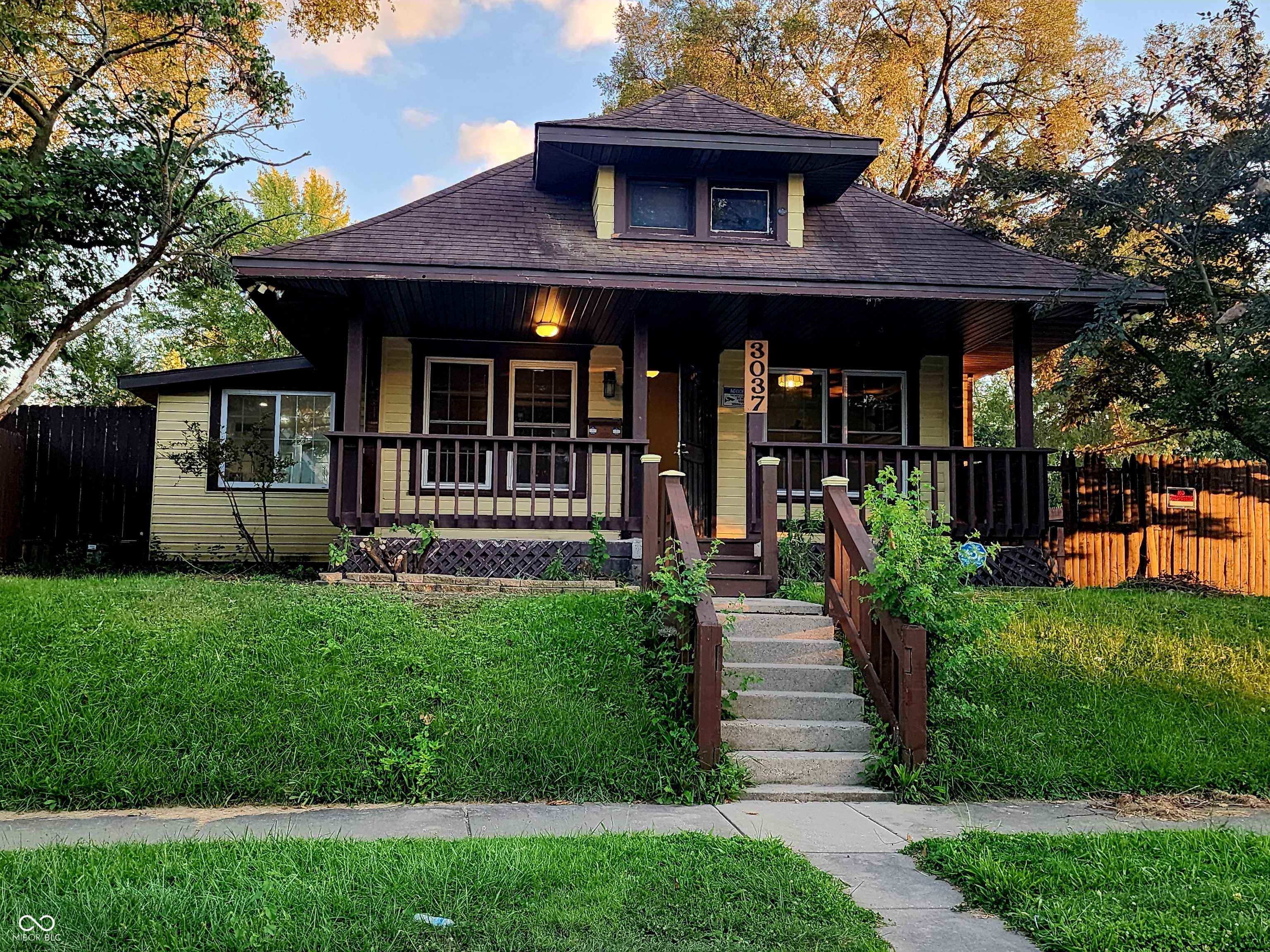 Indianapolis, IN 46201,3037 Newton AVE