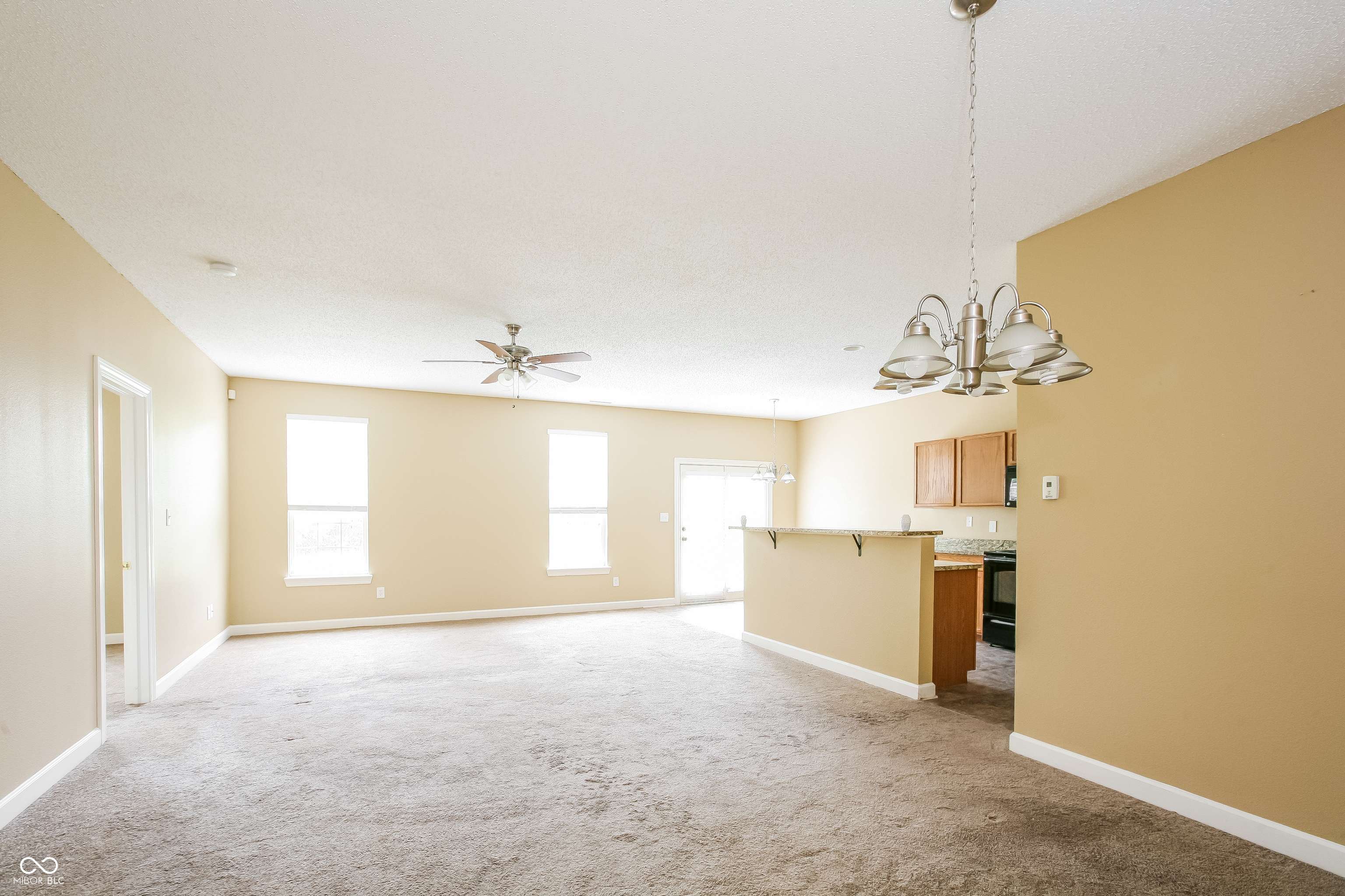 Indianapolis, IN 46235,11550 Long Lake DR