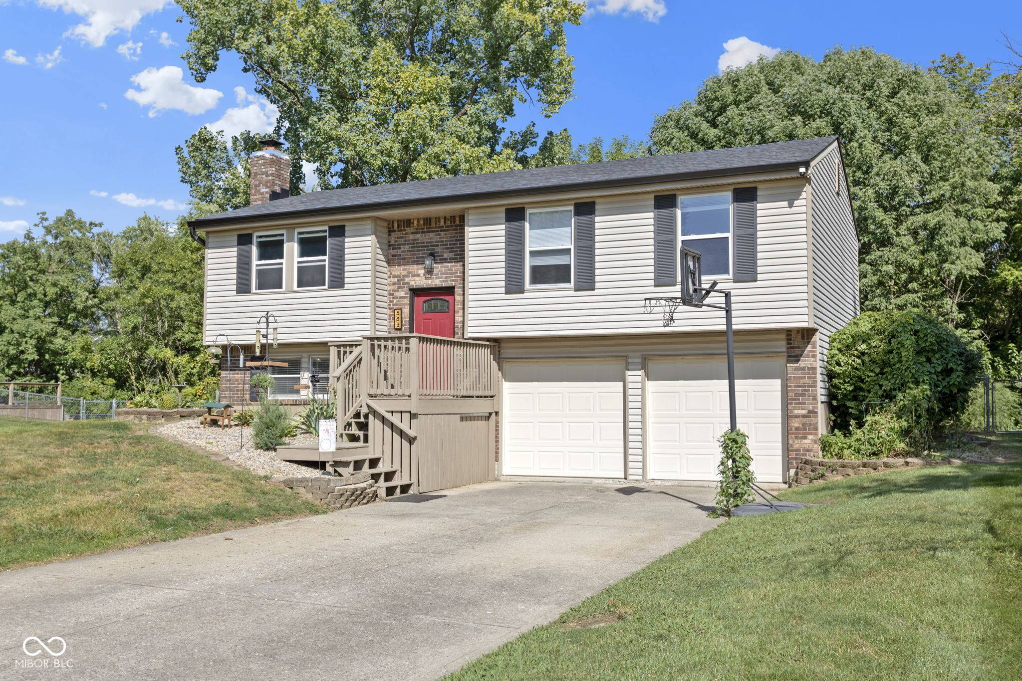 Greenwood, IN 46142,583 Shady Creek DR