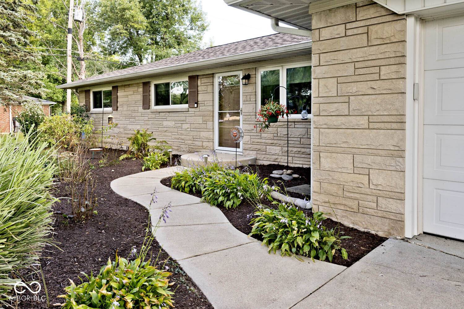 Indianapolis, IN 46256,7629 Honnen DR N