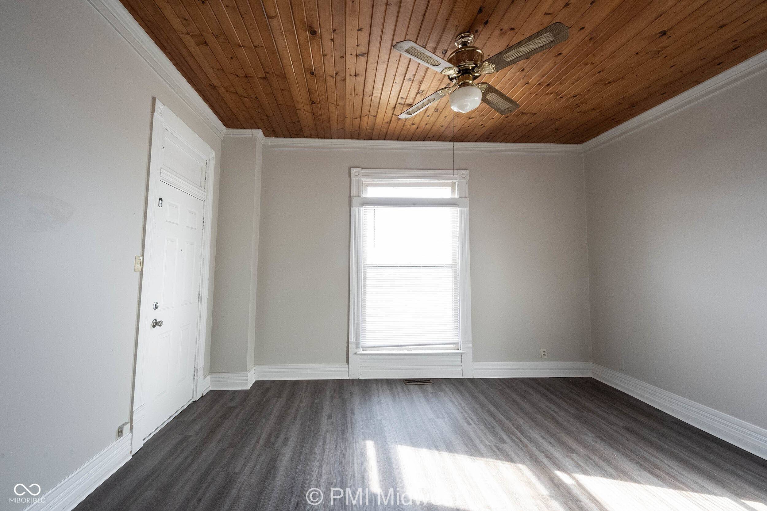 Greenfield, IN 46140,632 - 632 1/2 S State ST