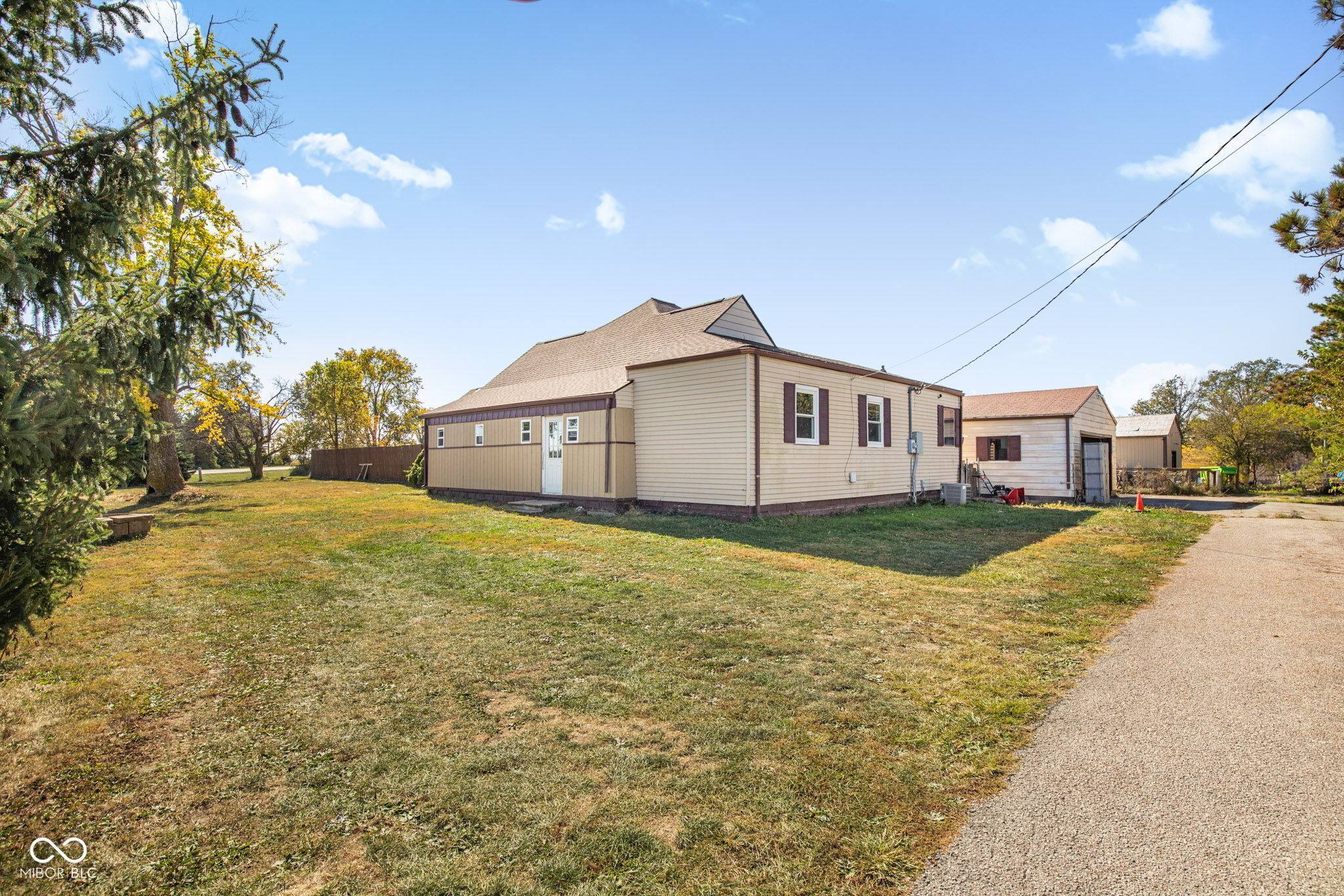 Jamestown, IN 46147,7154 S 325 W