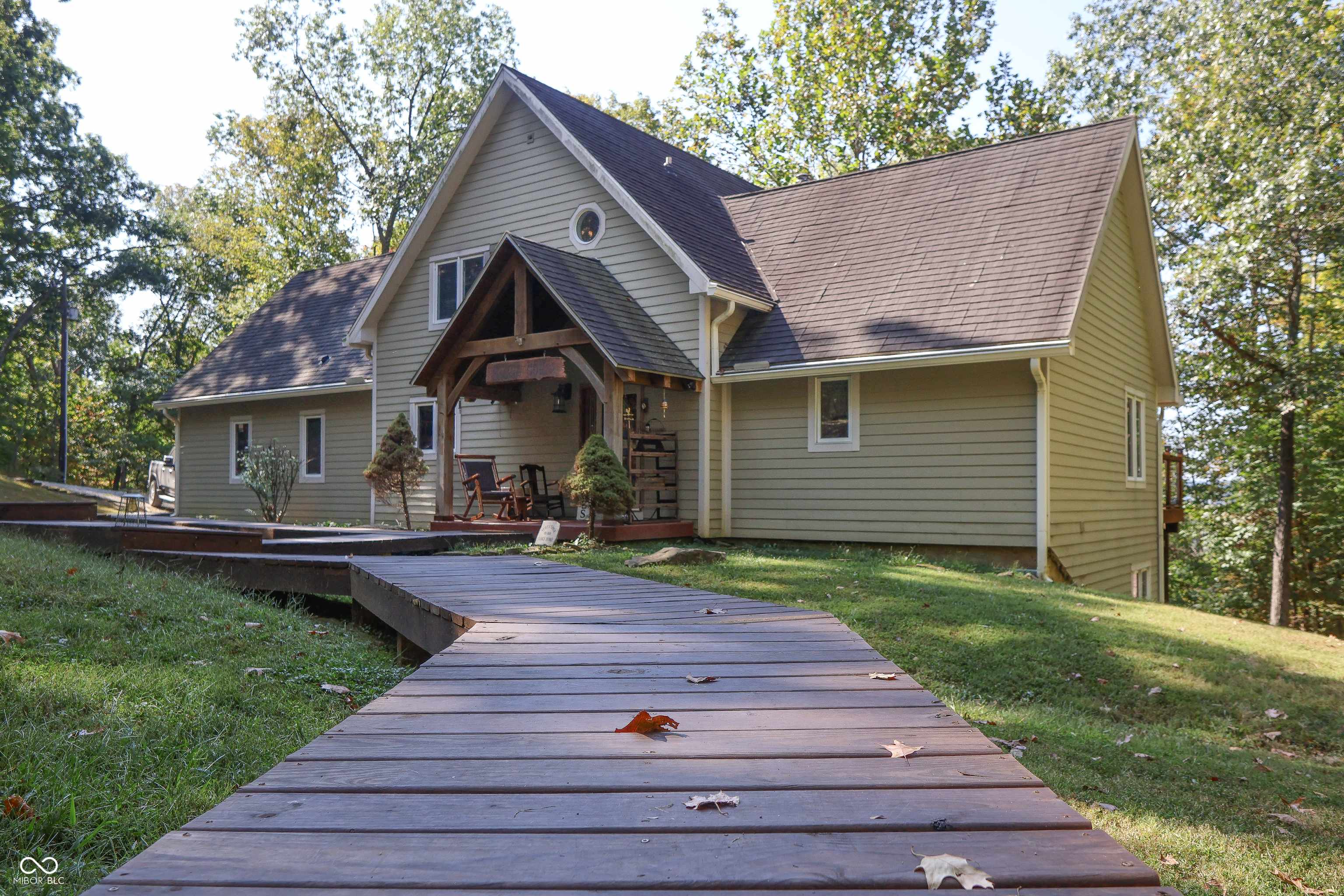 Nashville, IN 47448,9007 Agate AVE