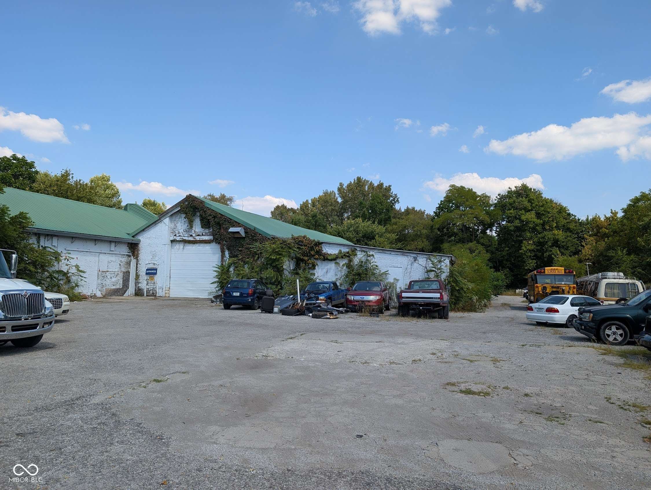 Anderson, IN 46016,1402 W 22nd ST