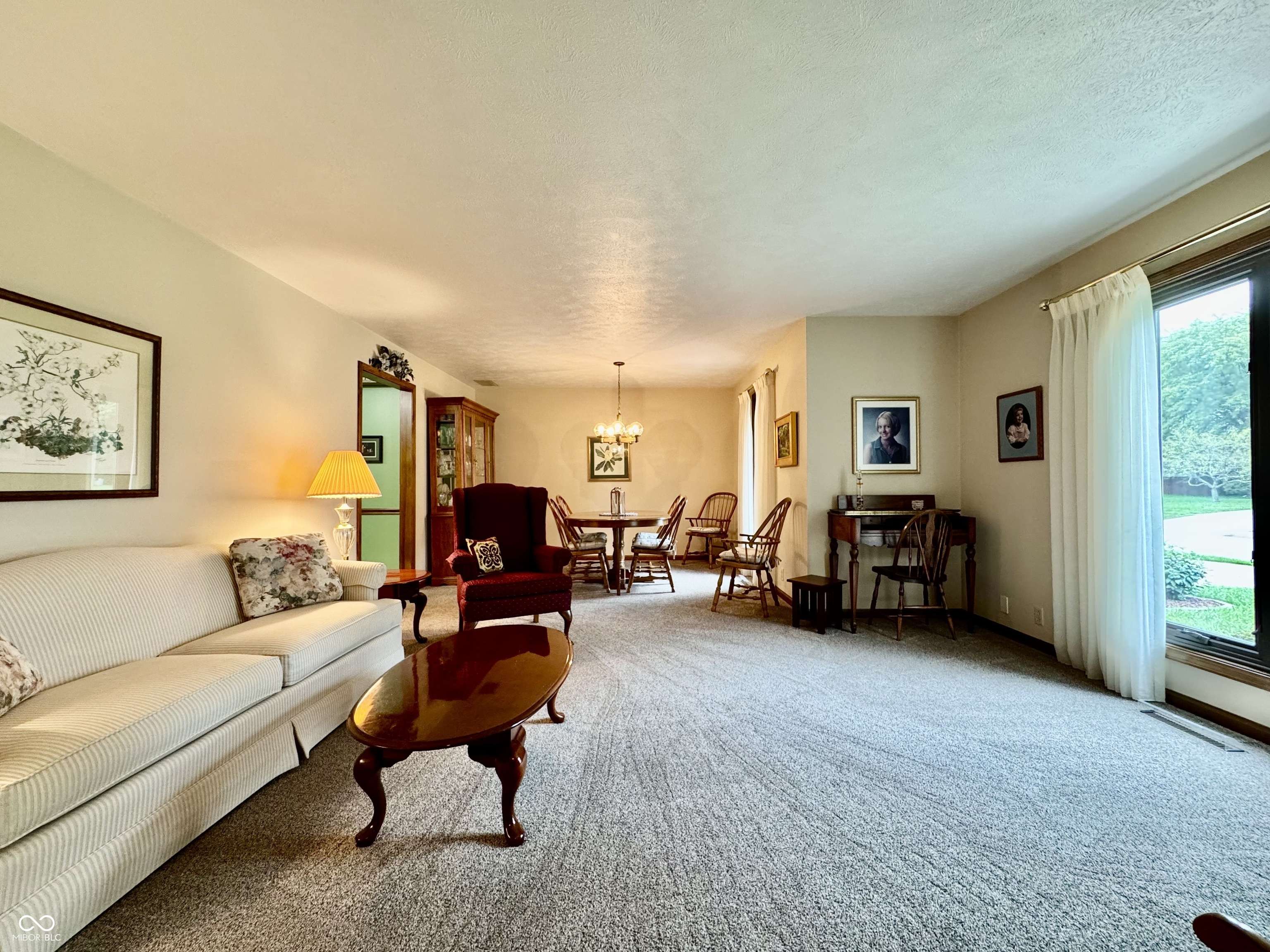 Seymour, IN 47274,728 S Sycamore RD