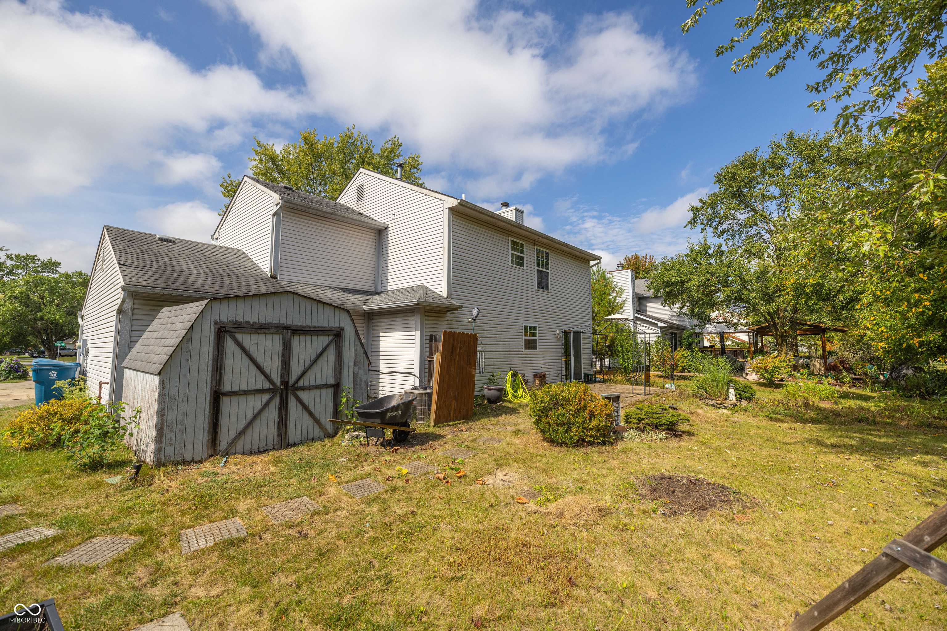 Noblesville, IN 46062,6011 Selby CT