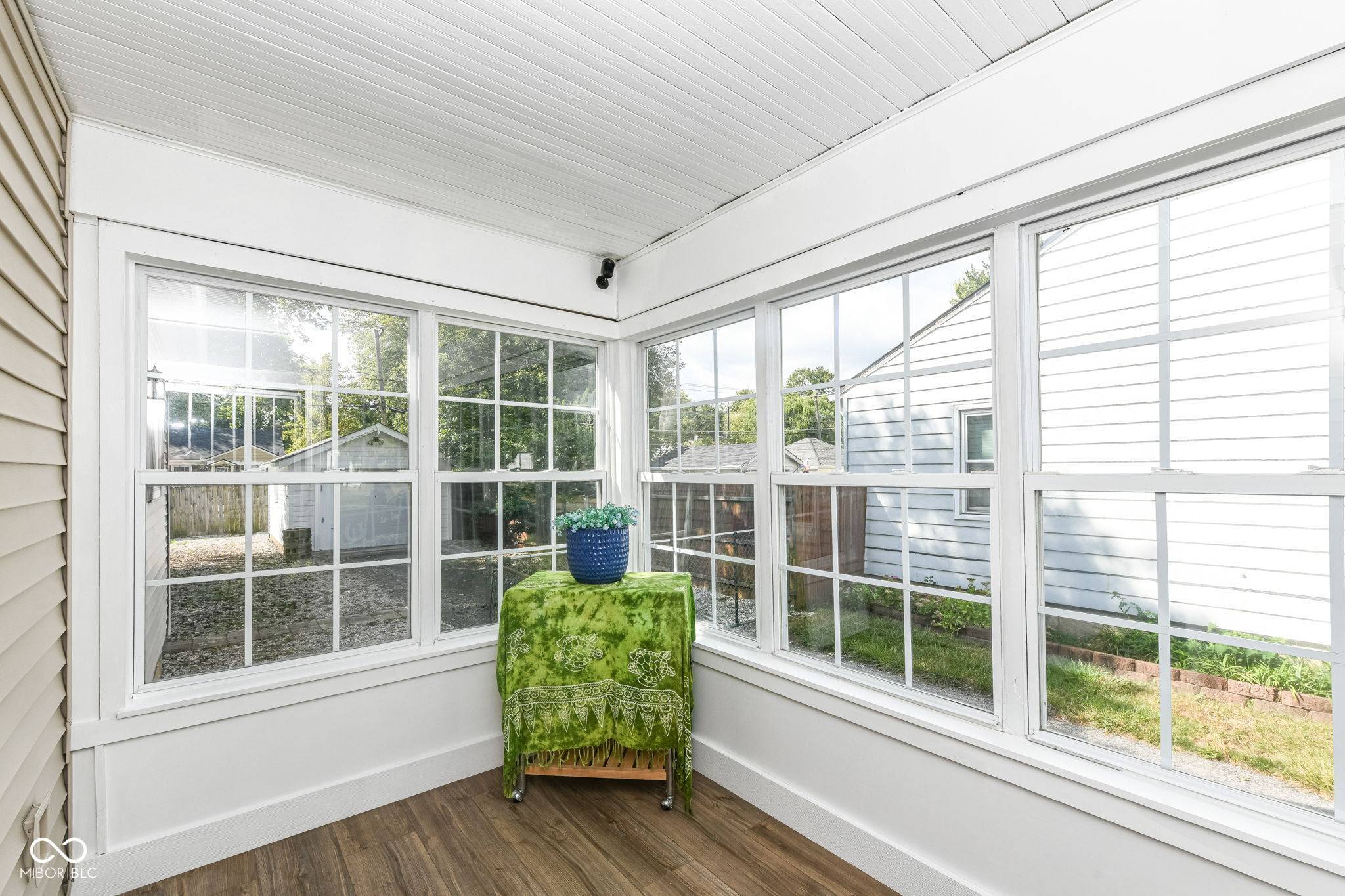 Indianapolis, IN 46220,5828 Rosslyn AVE