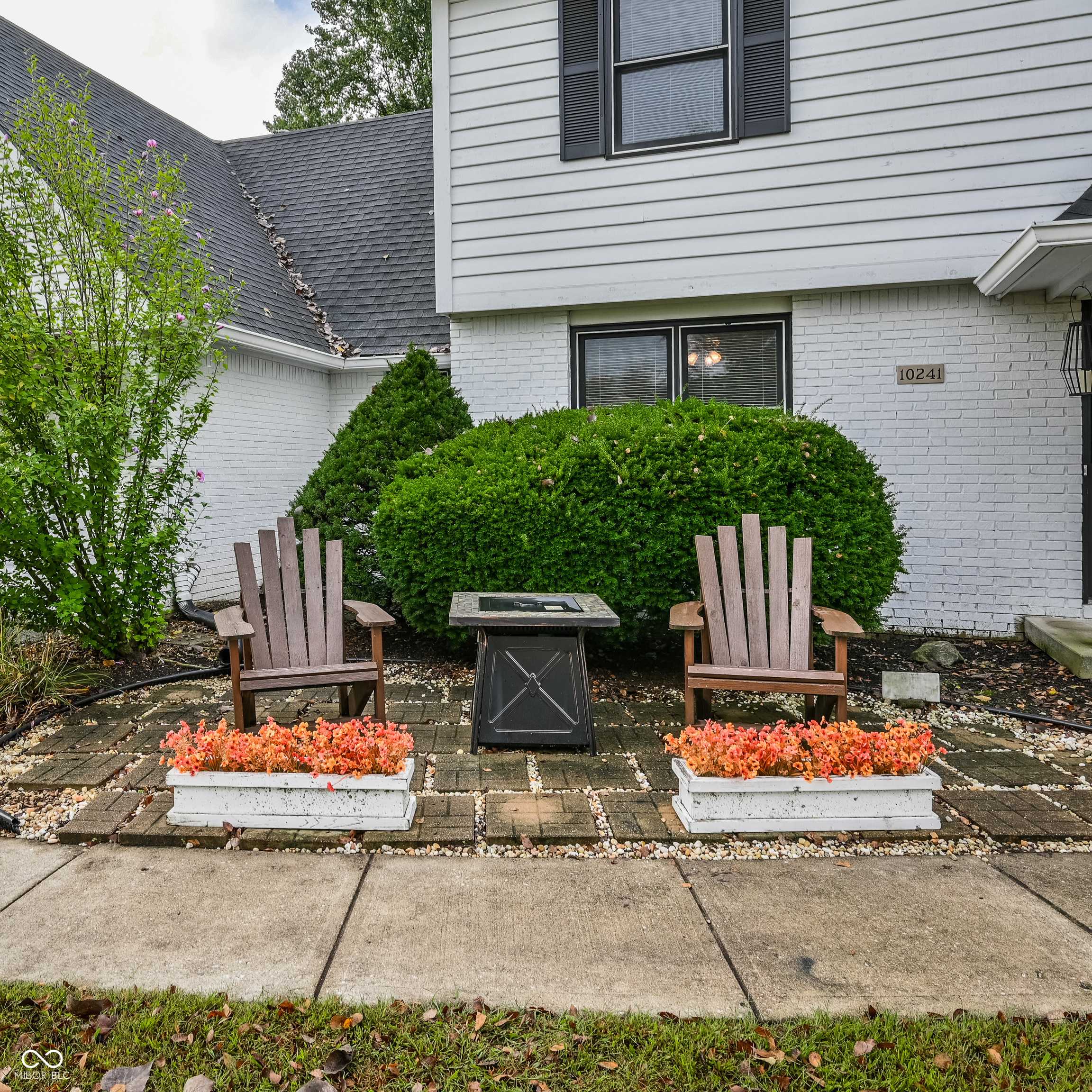 Indianapolis, IN 46239,10241 Forest Creek DR