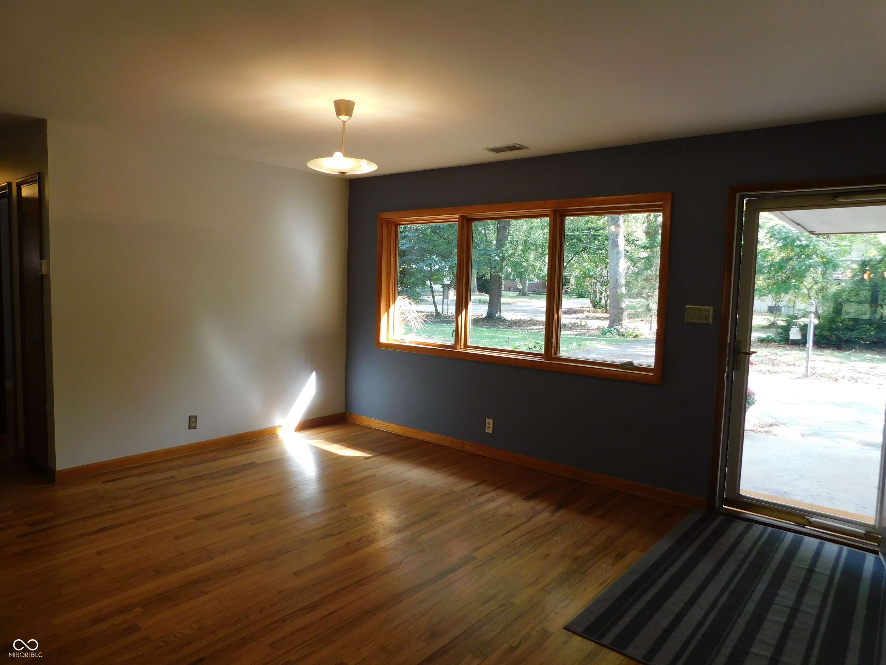 Indianapolis, IN 46208,654 W 54th ST