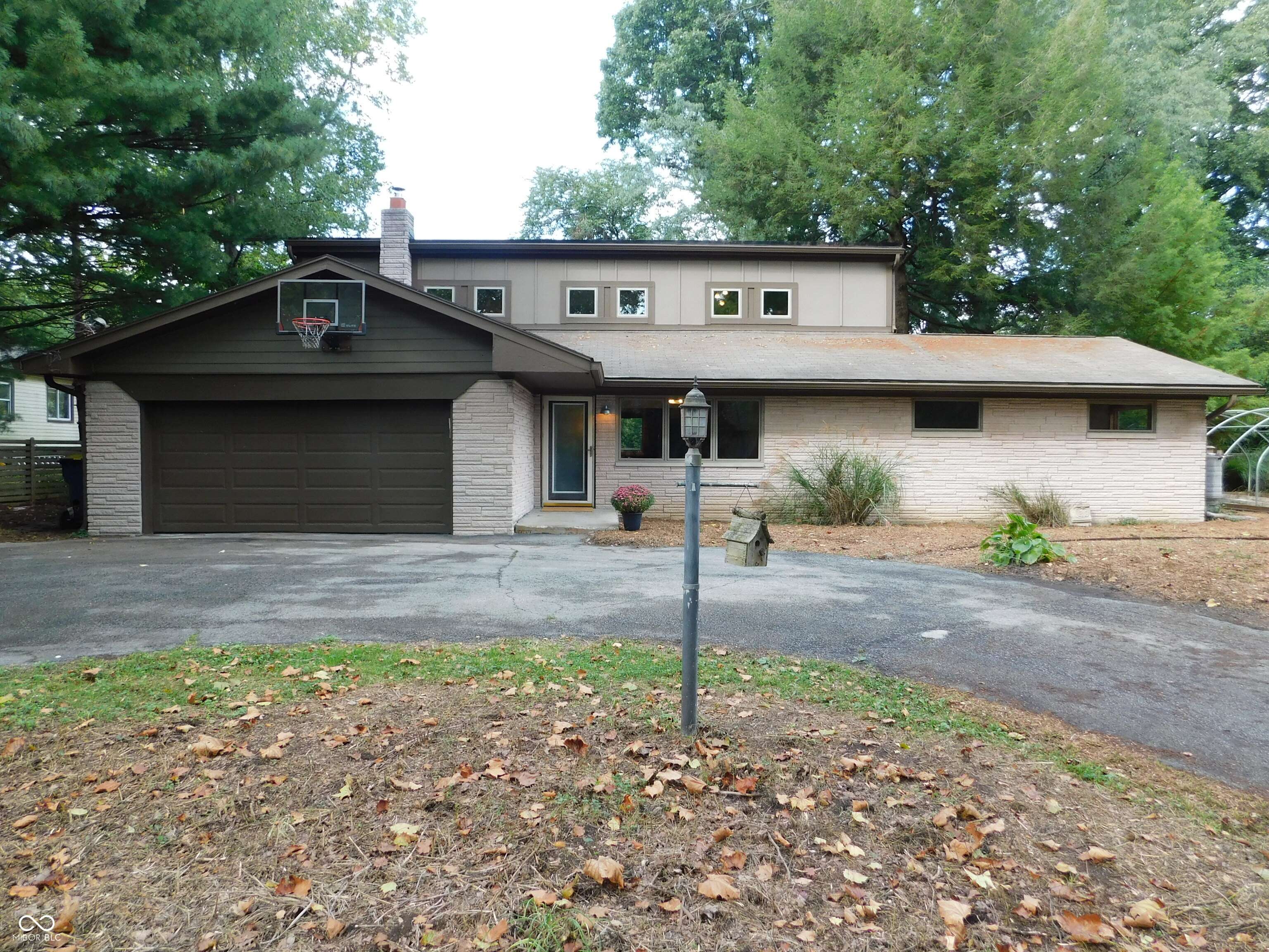 Indianapolis, IN 46208,654 W 54th ST