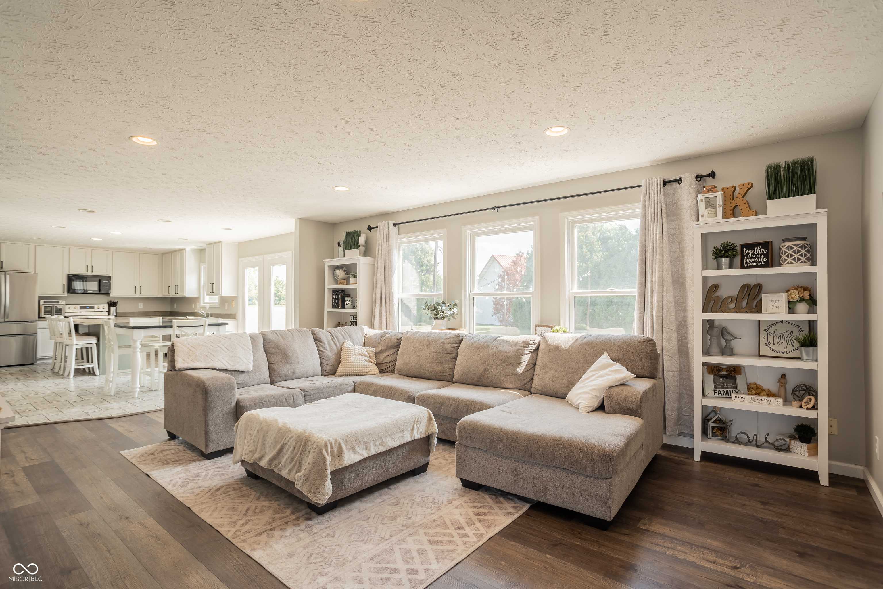 Pendleton, IN 46064,6933 Knoll Crest WAY