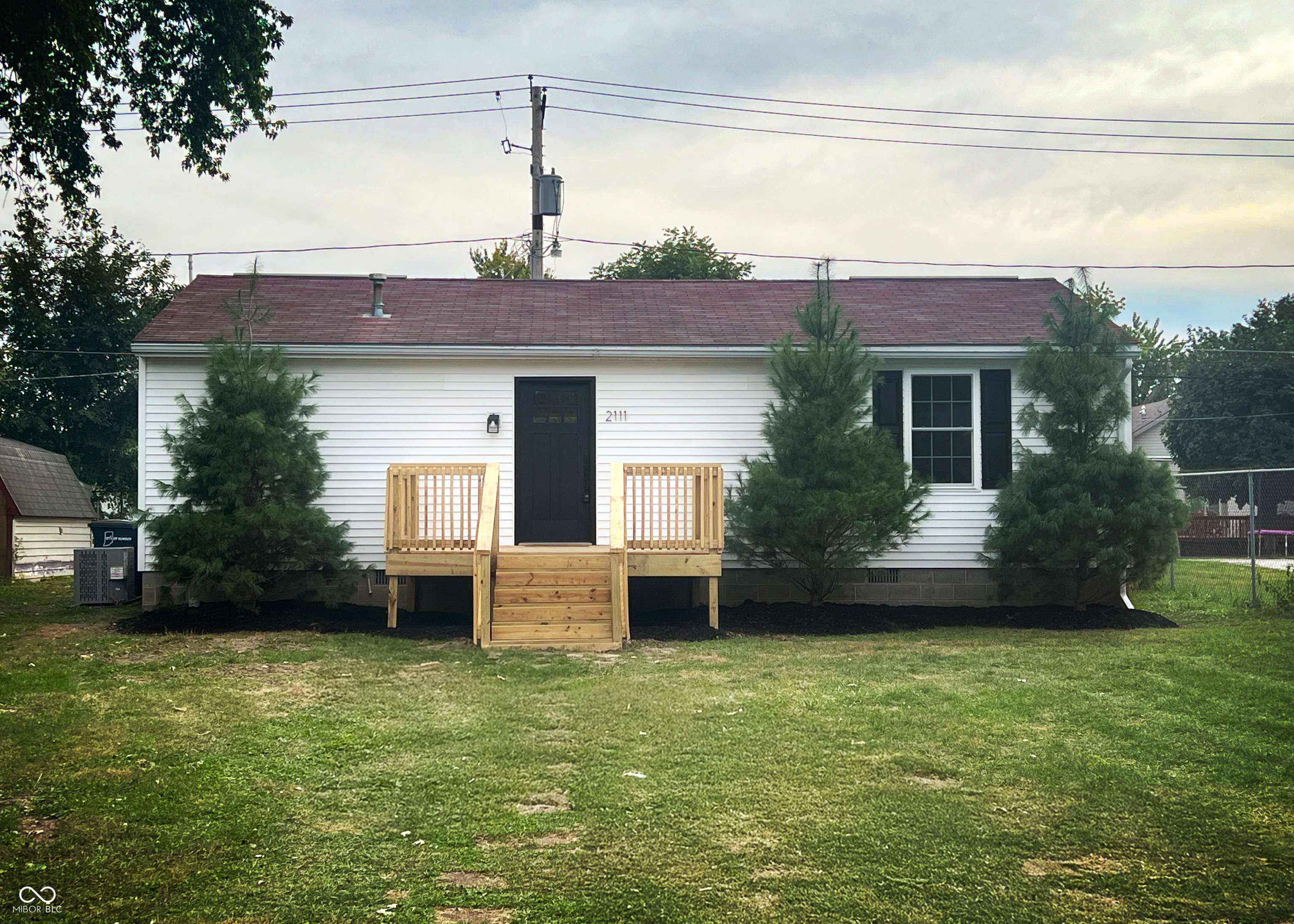 Elwood, IN 46036,2111 S I