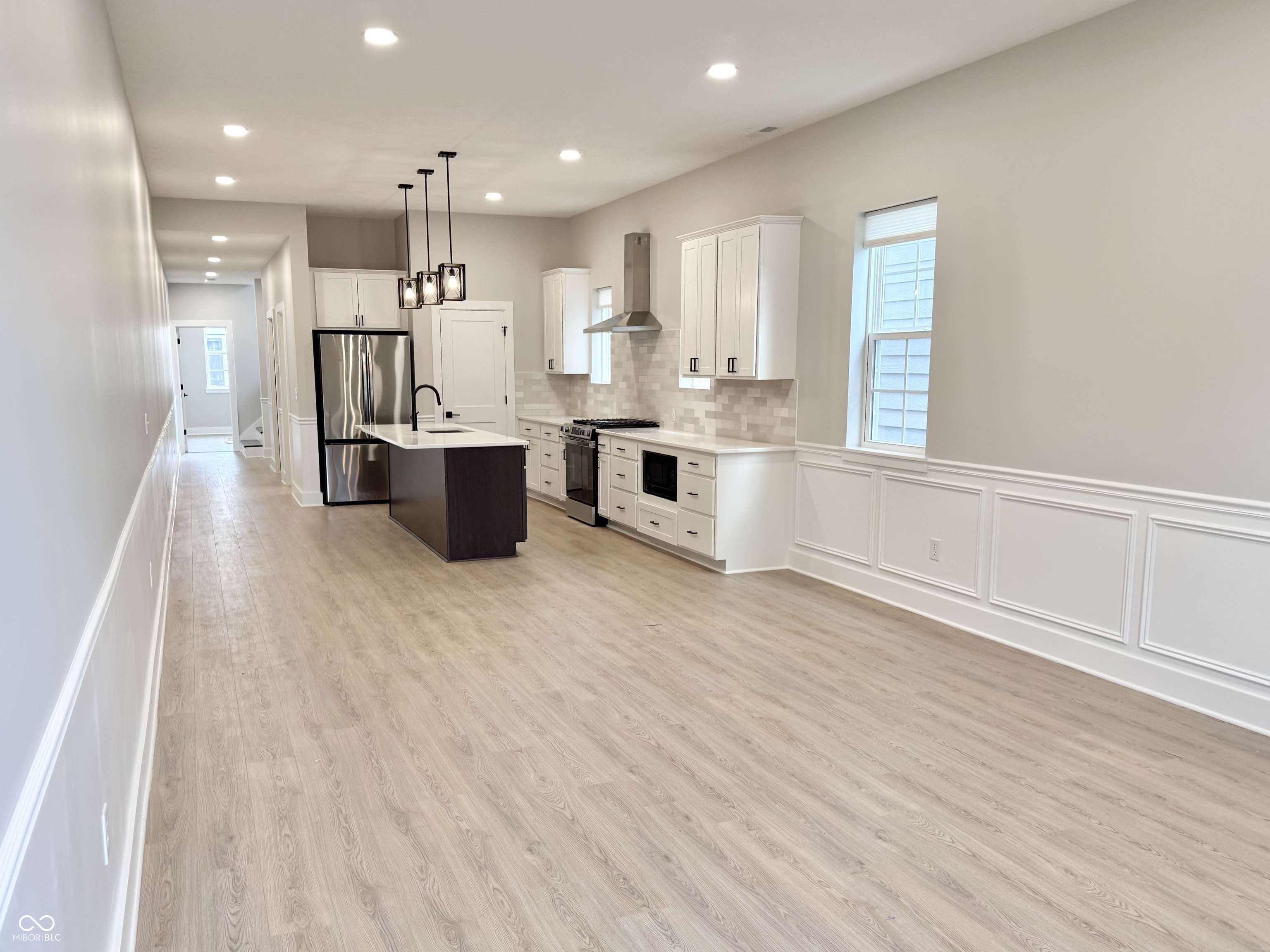 Indianapolis, IN 46205,2237 Carrollton AVE