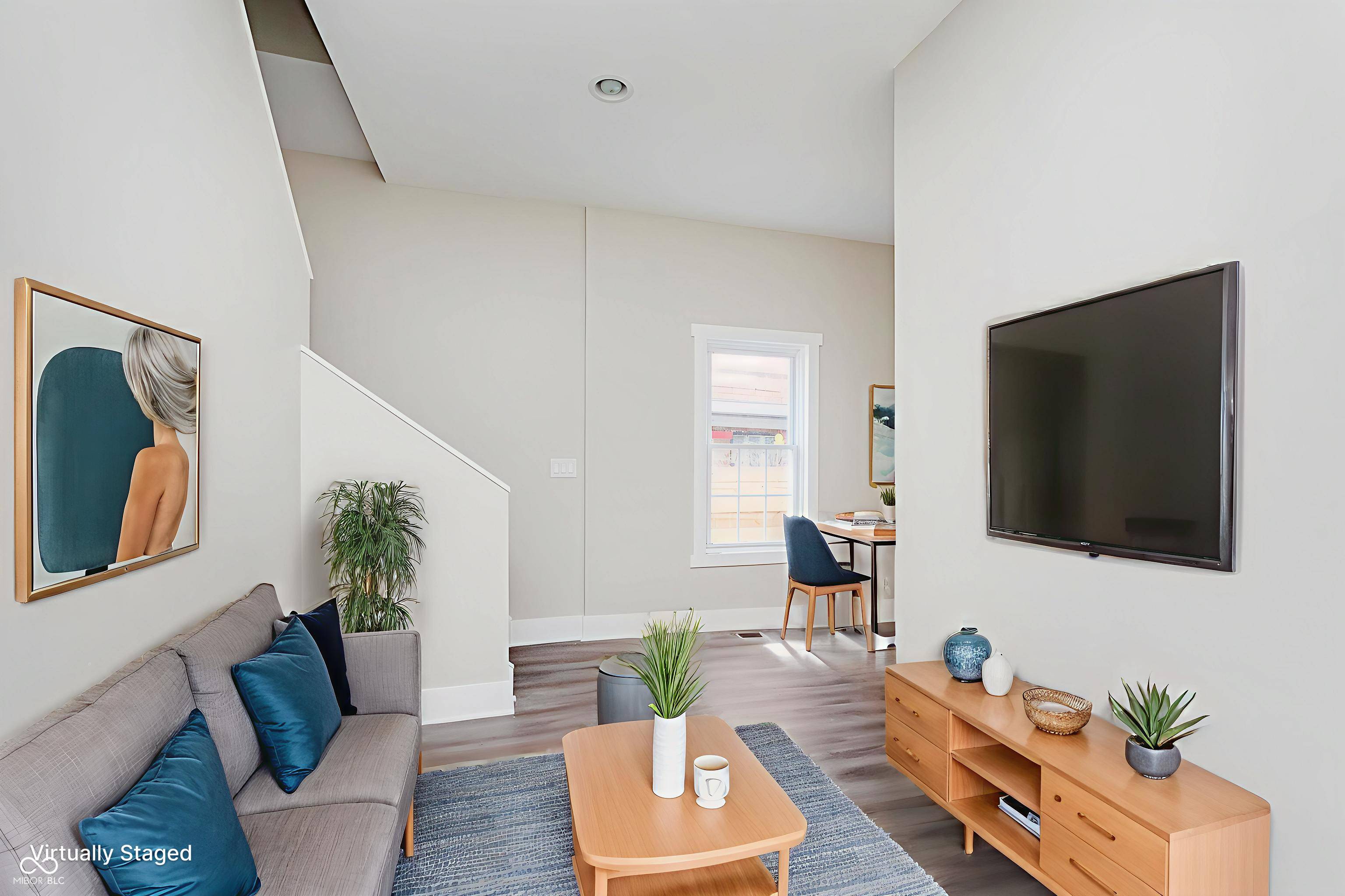 Indianapolis, IN 46208,2421 N Capitol AVE