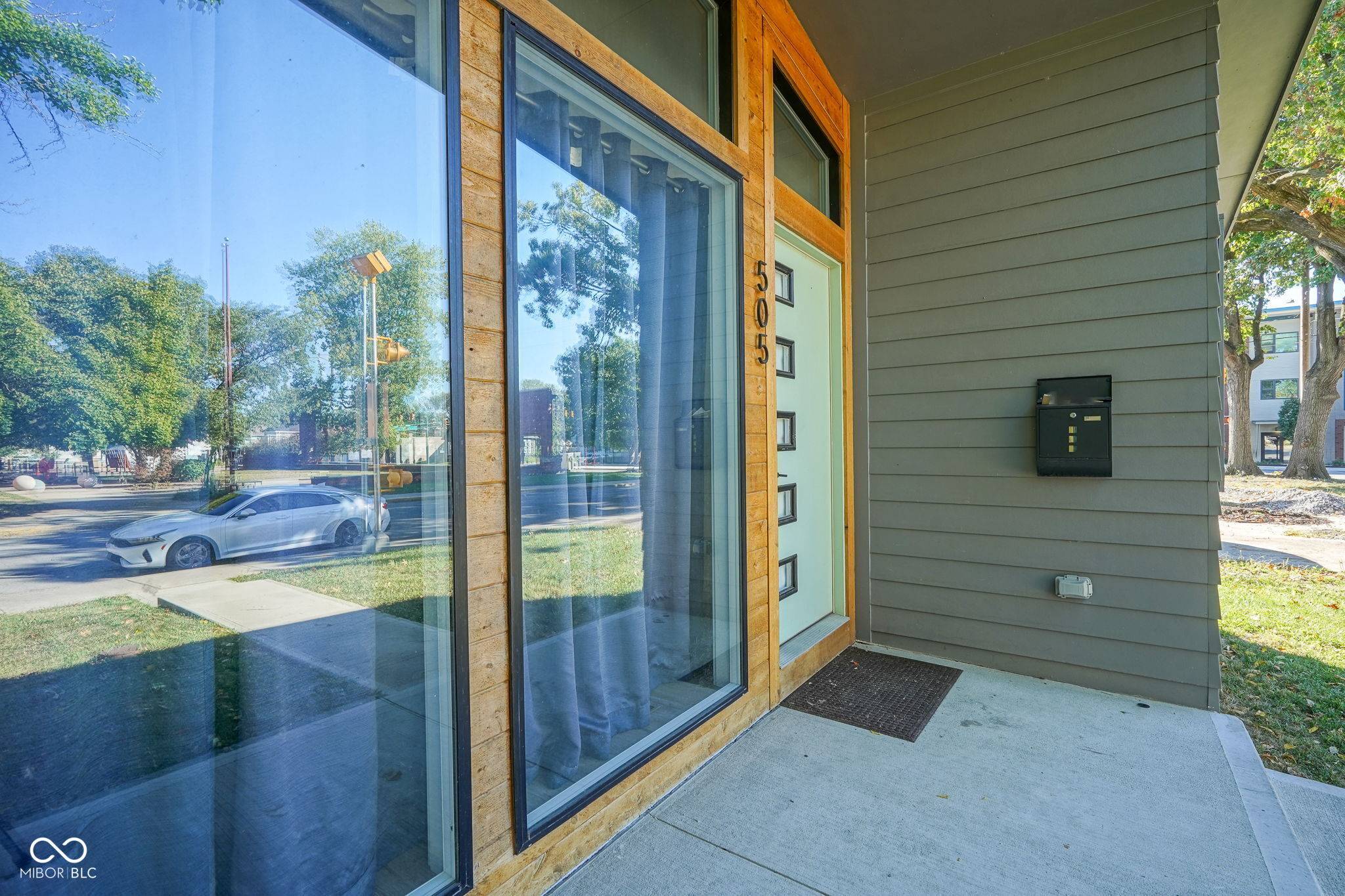 Indianapolis, IN 46201,505 N Keystone AVE