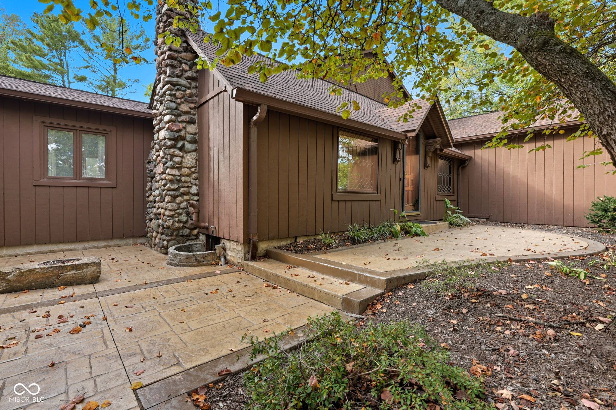 Carmel, IN 46032,9850 Towne RD