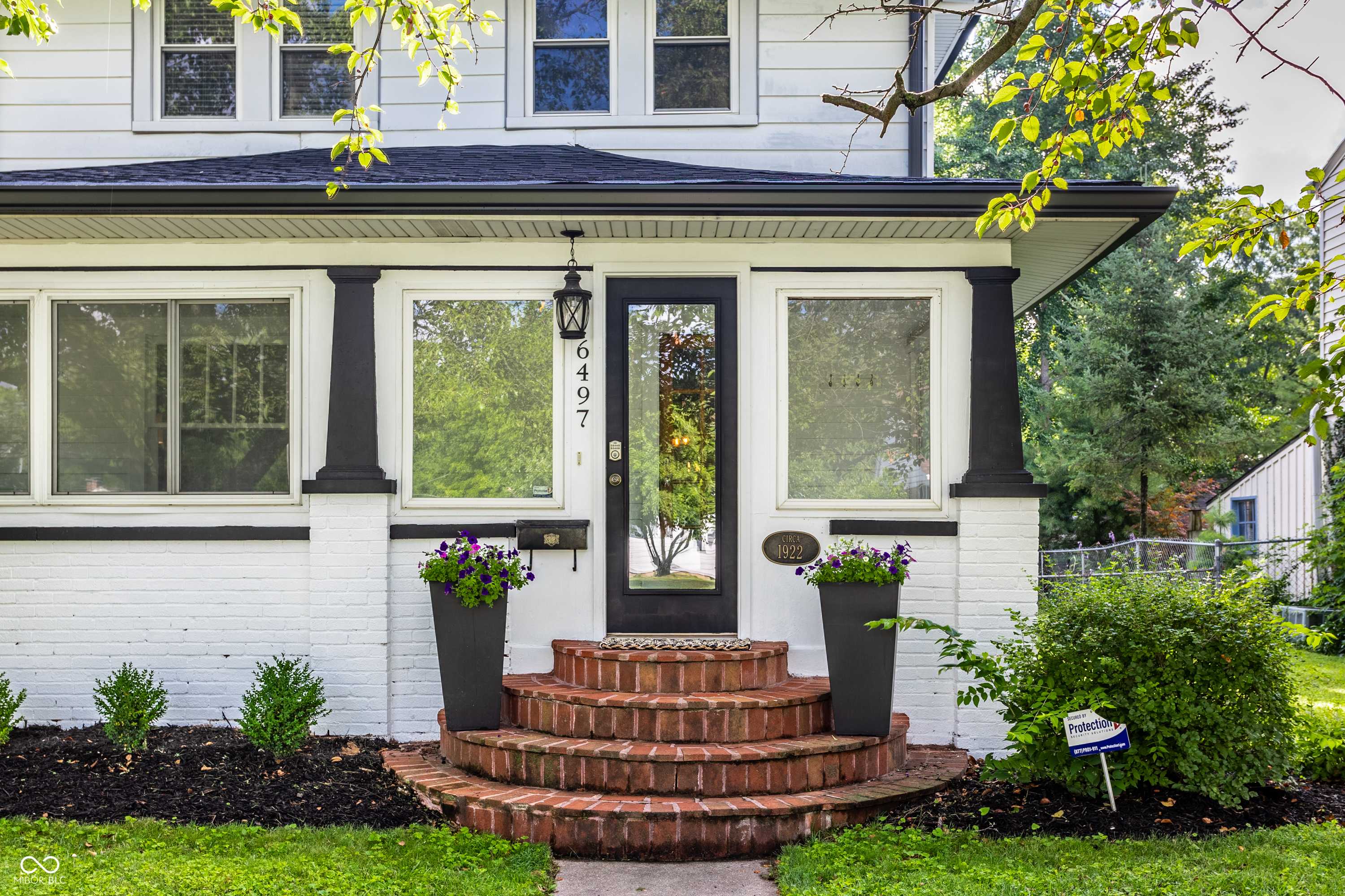 Indianapolis, IN 46220,6497 Broadway ST