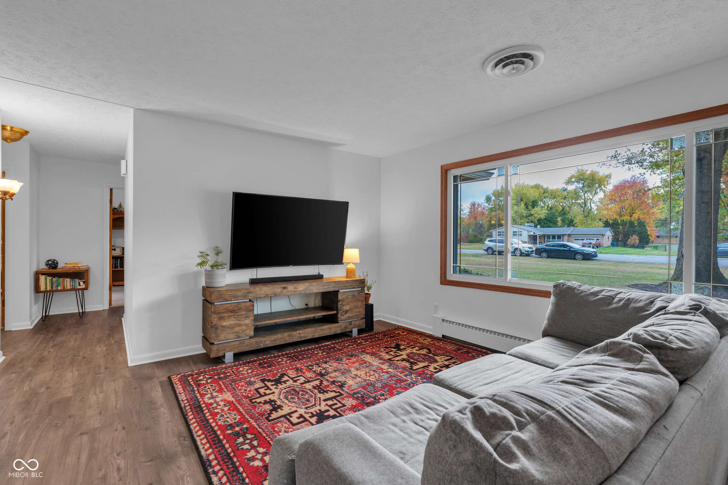 Indianapolis, IN 46220,4904 E 70th ST