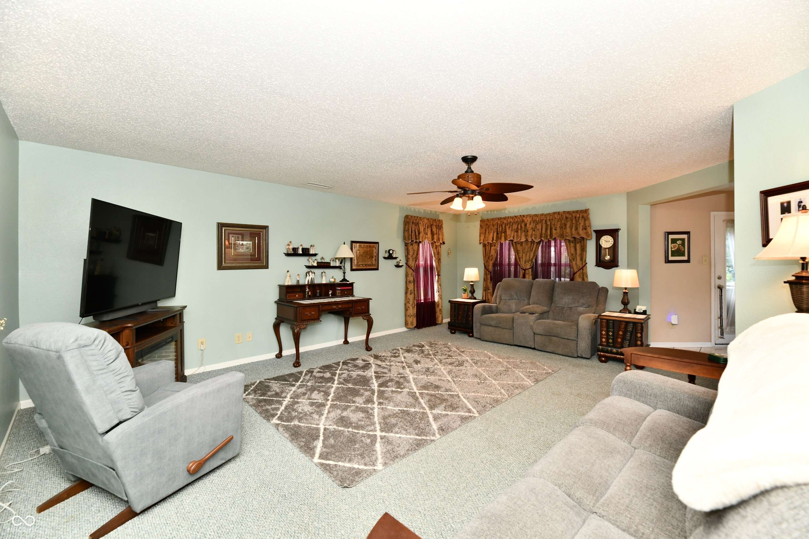 Indianapolis, IN 46237,5508 Front Point CT