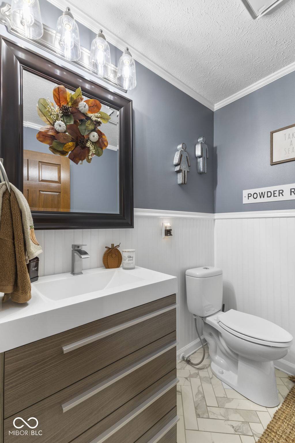 Indianapolis, IN 46237,4249 Moss Ridge CT